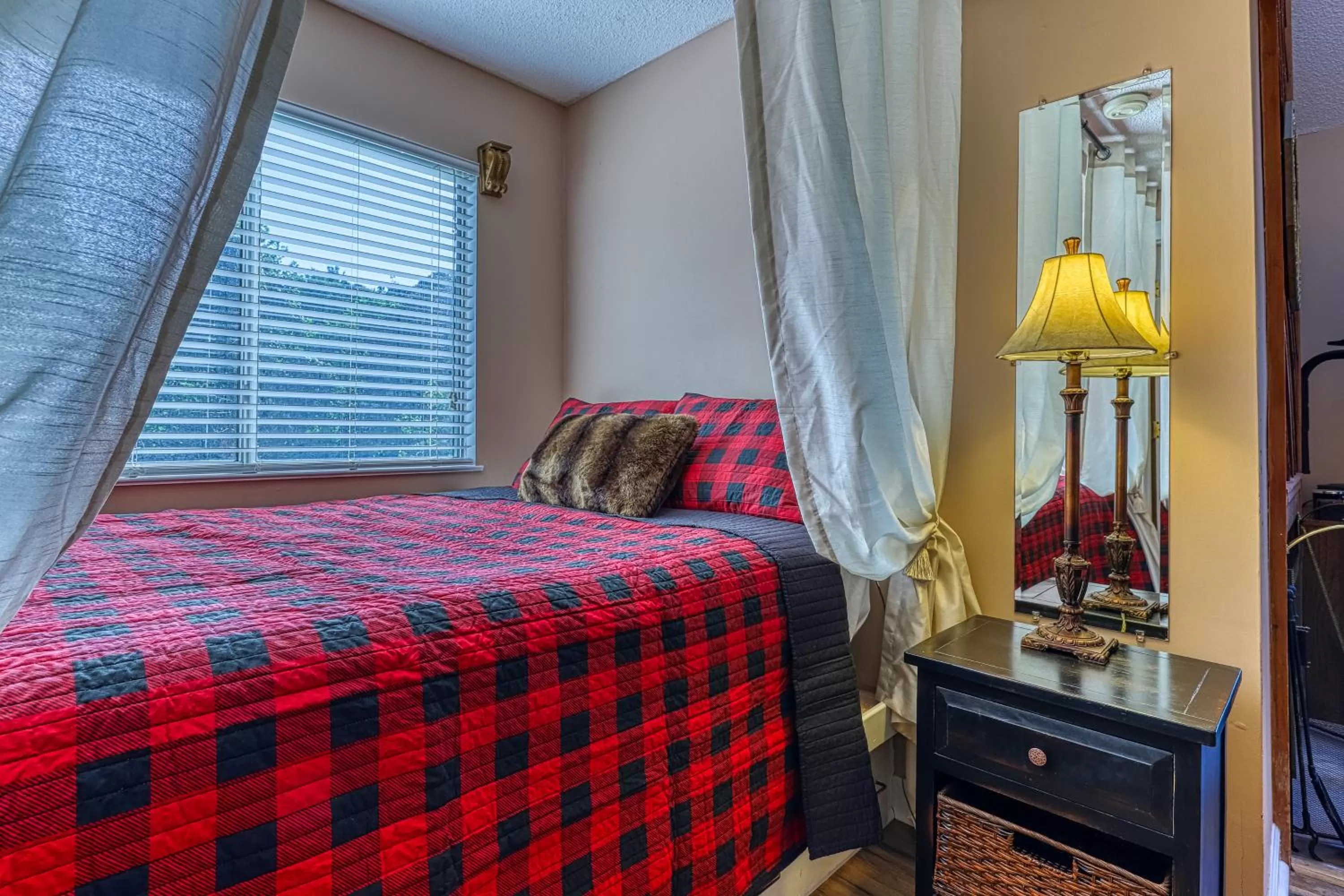 Bed in Summit Splendor