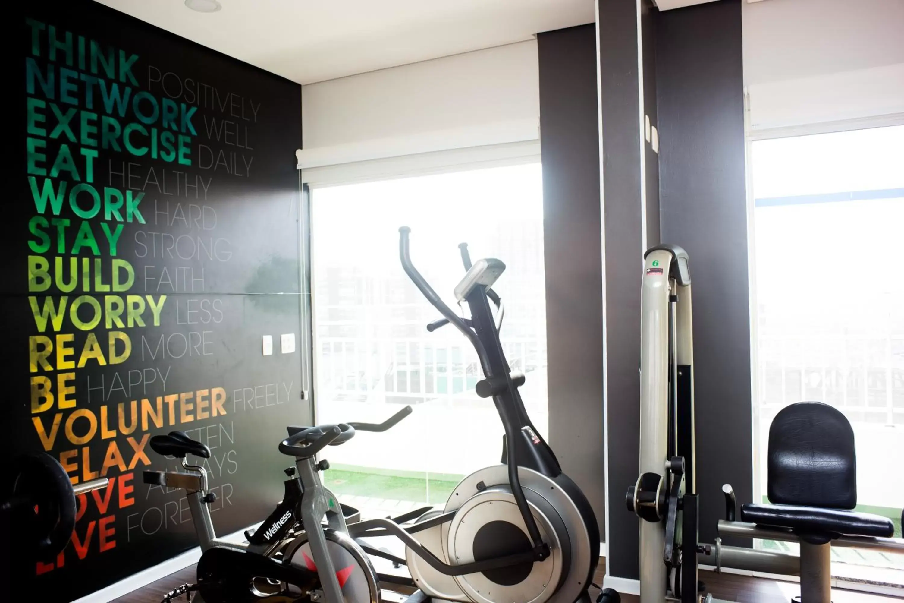 Fitness centre/facilities, Fitness Center/Facilities in Plaza Inn American Loft