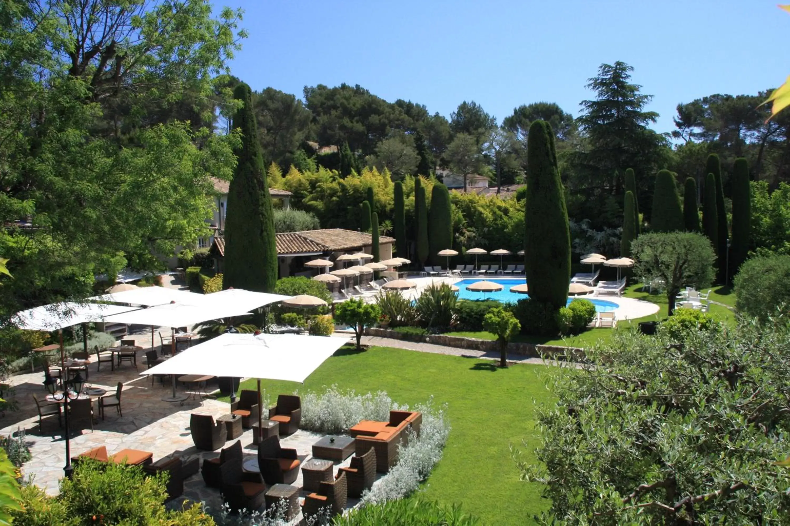 Swimming pool, Pool View in Hôtel De Mougins