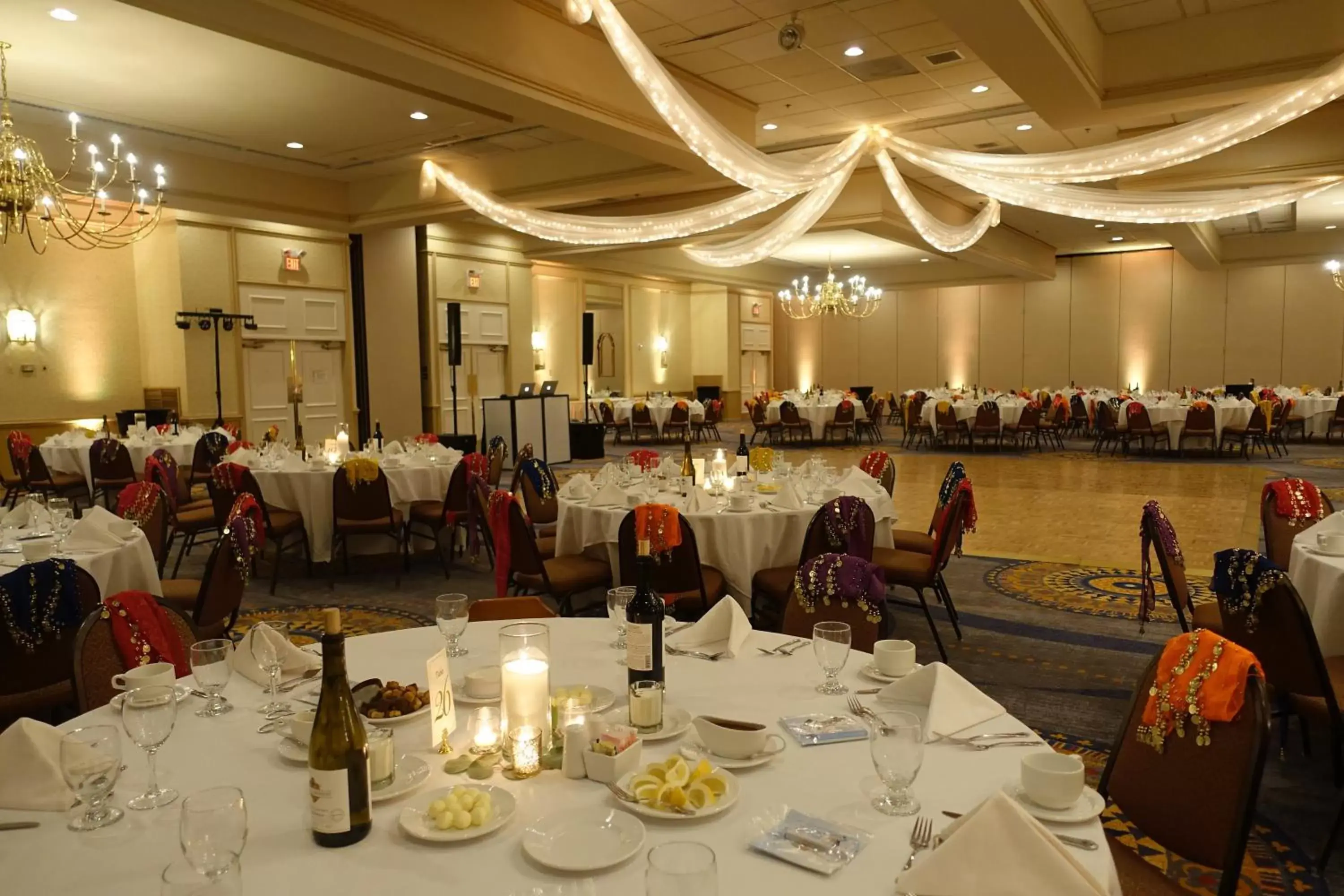 Banquet/Function facilities, Restaurant/Places to Eat in Holiday Inn Portland-By the Bay, an IHG Hotel