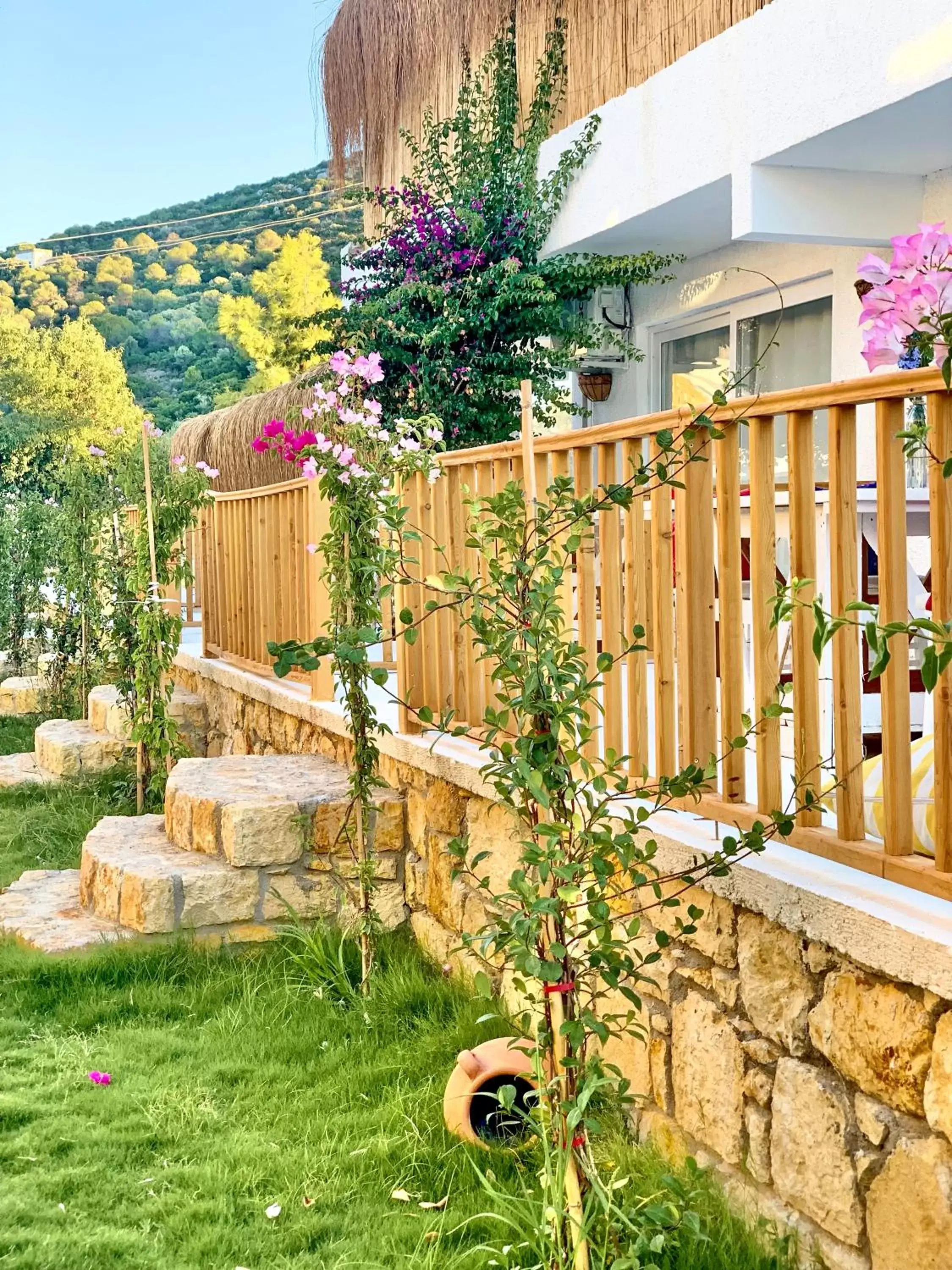 Garden in Alaçatı Barbarossa Hotel