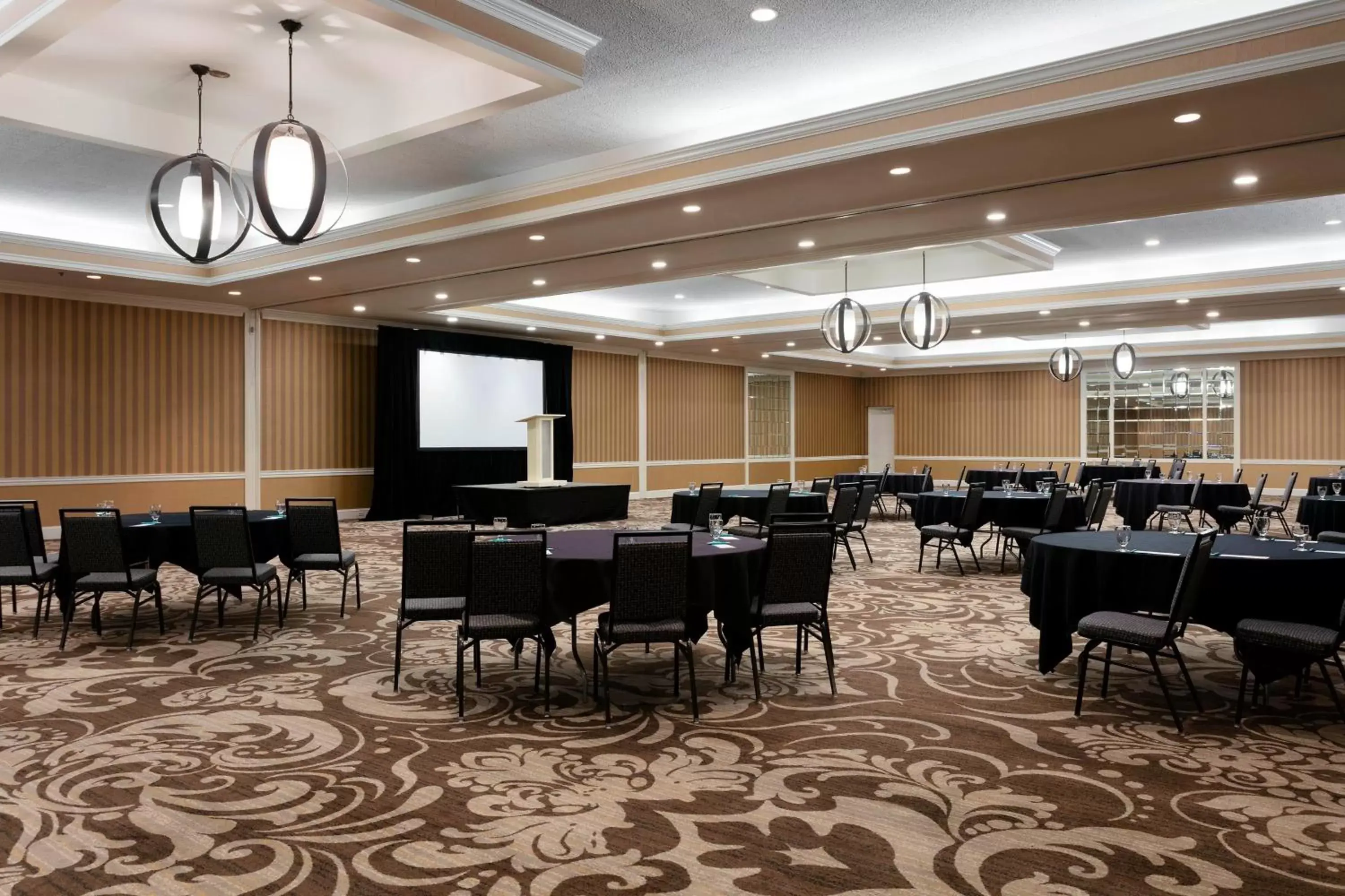 Meeting/conference room in Sheraton Charlotte Hotel