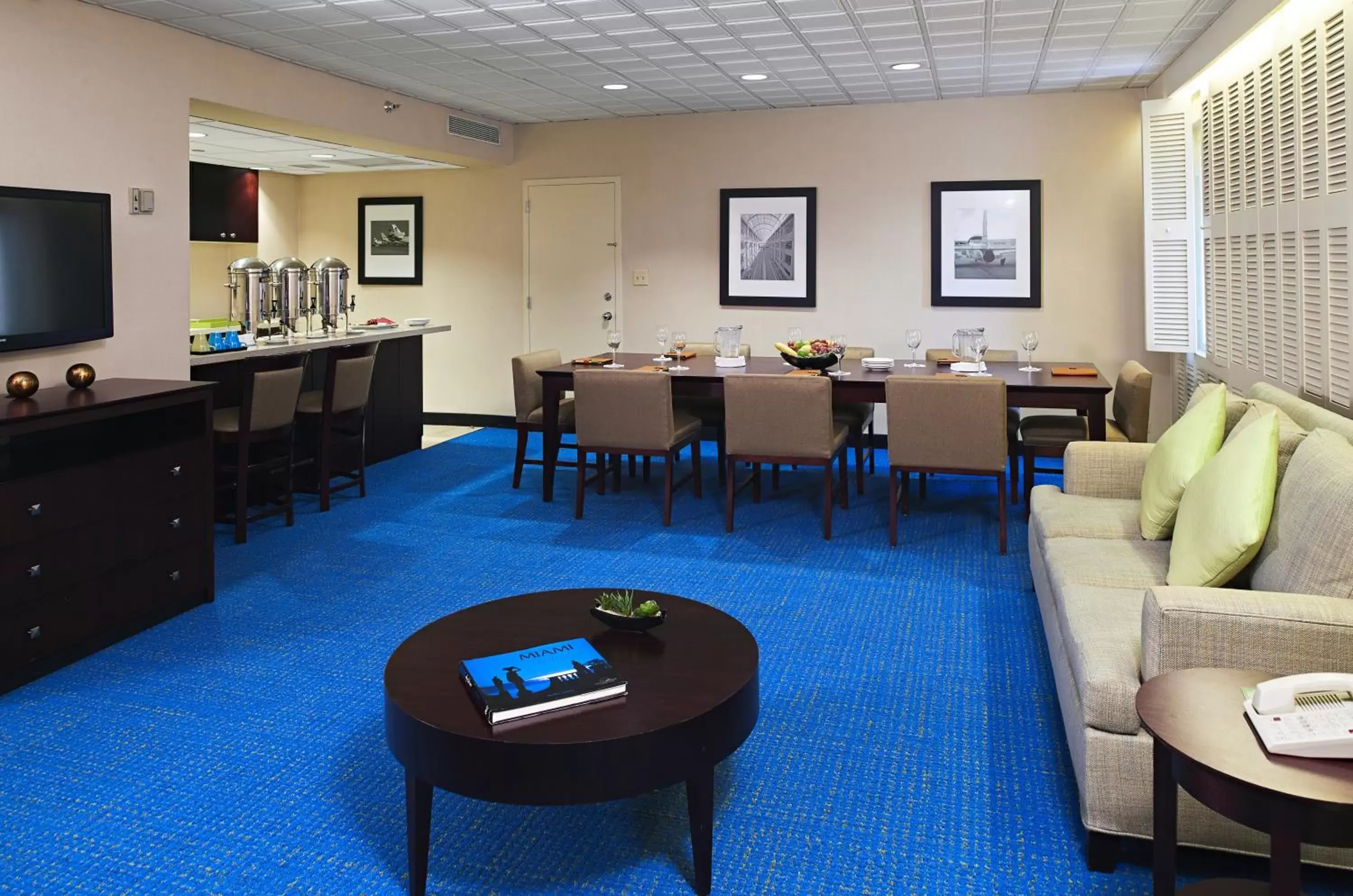 Meeting/conference room in Miami International Airport Hotel