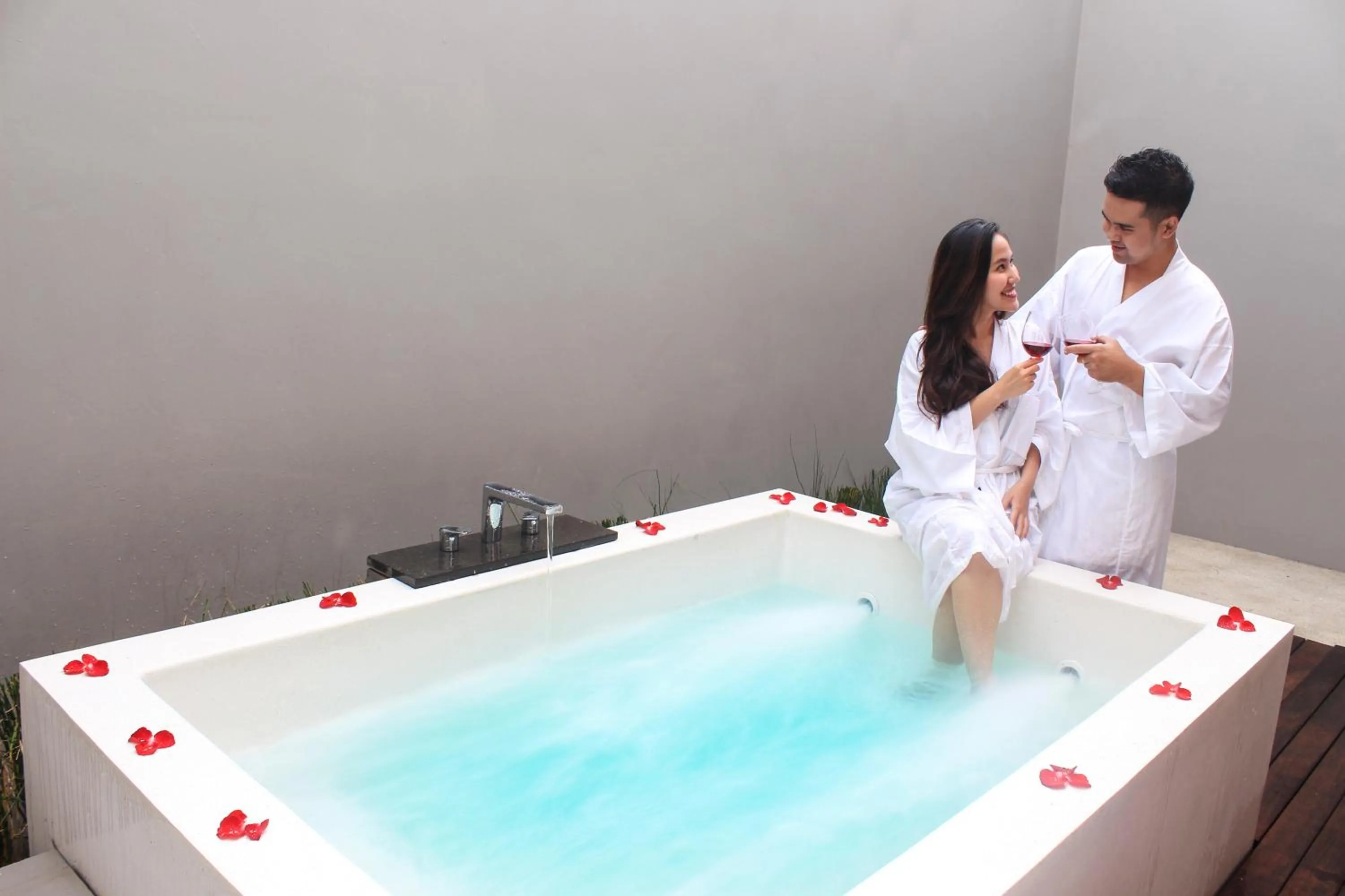 Area and facilities in HARRIS Hotel & Conventions Malang