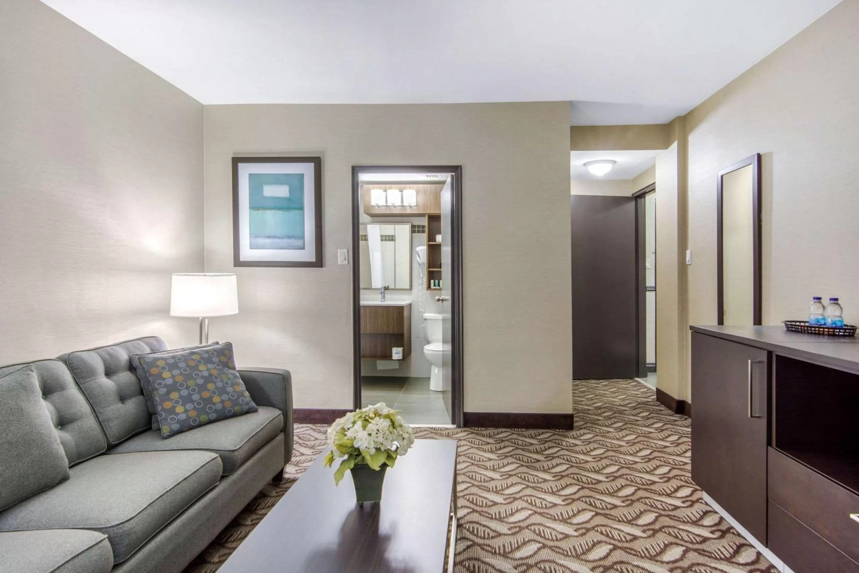 Living room in Clarion Hotel