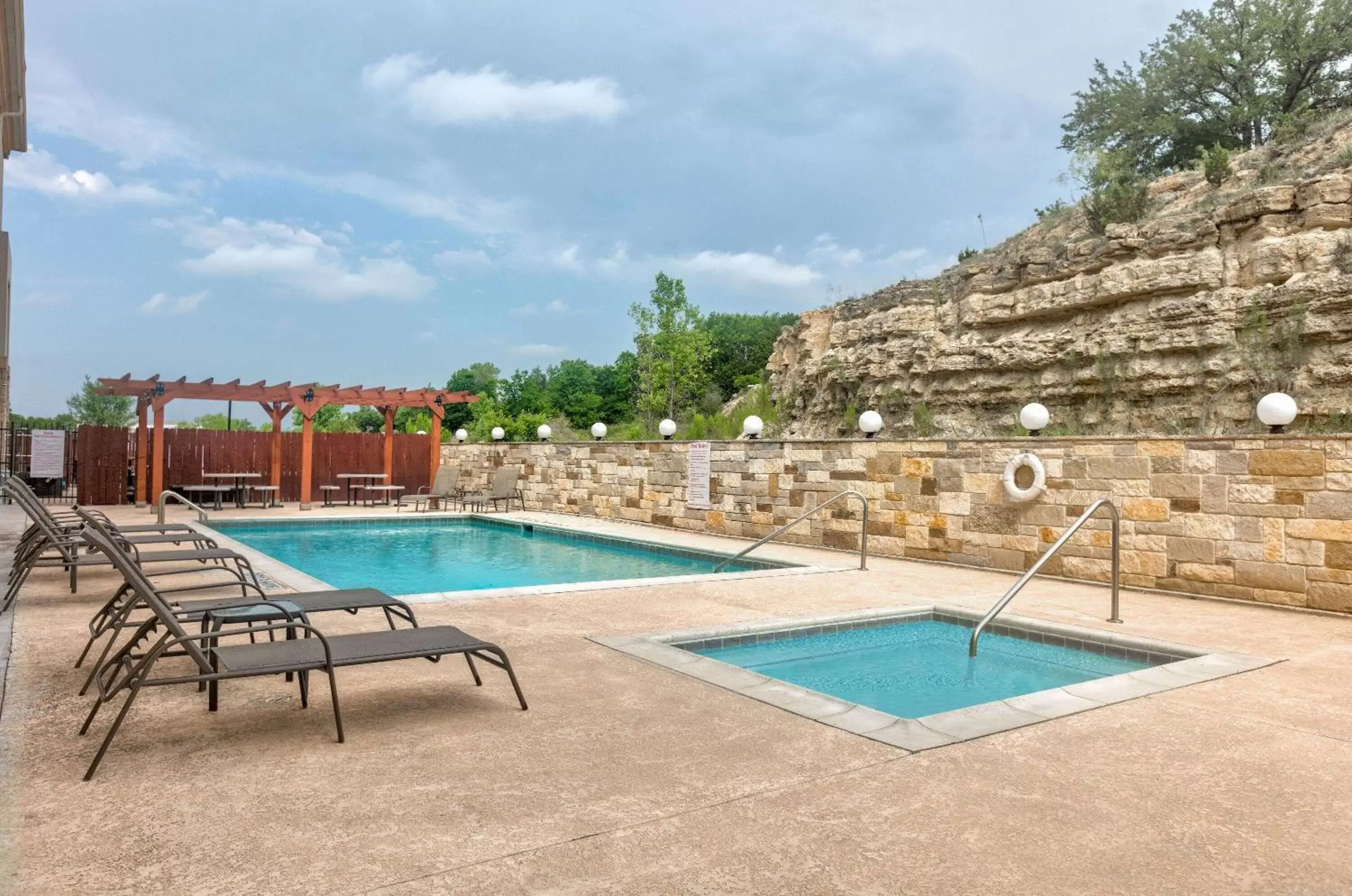 Pool view, Swimming Pool in Baymont Inn & Suites by Wyndham Glen Rose