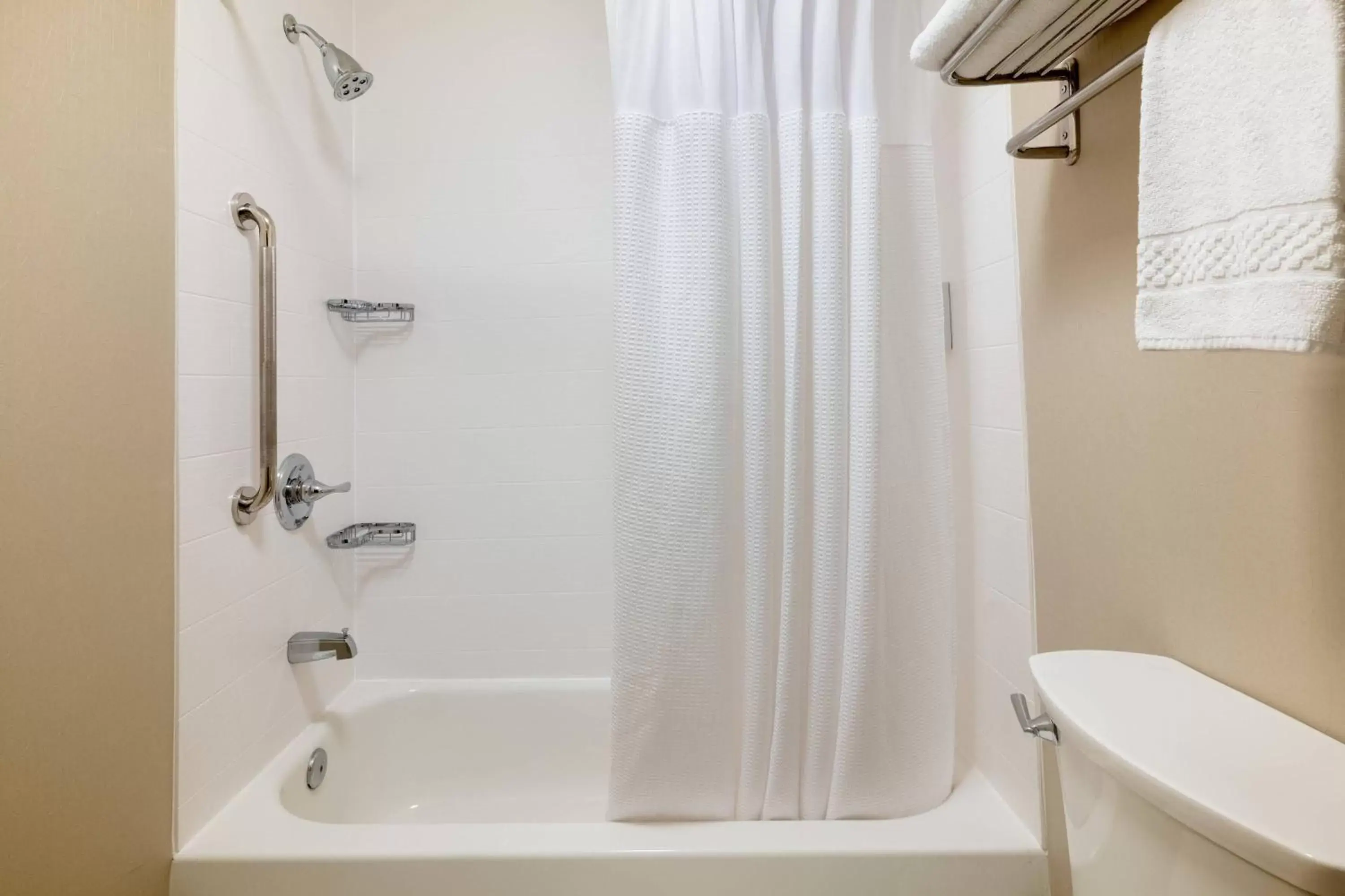 Bathroom in SpringHill Suites by Marriott Williamsburg