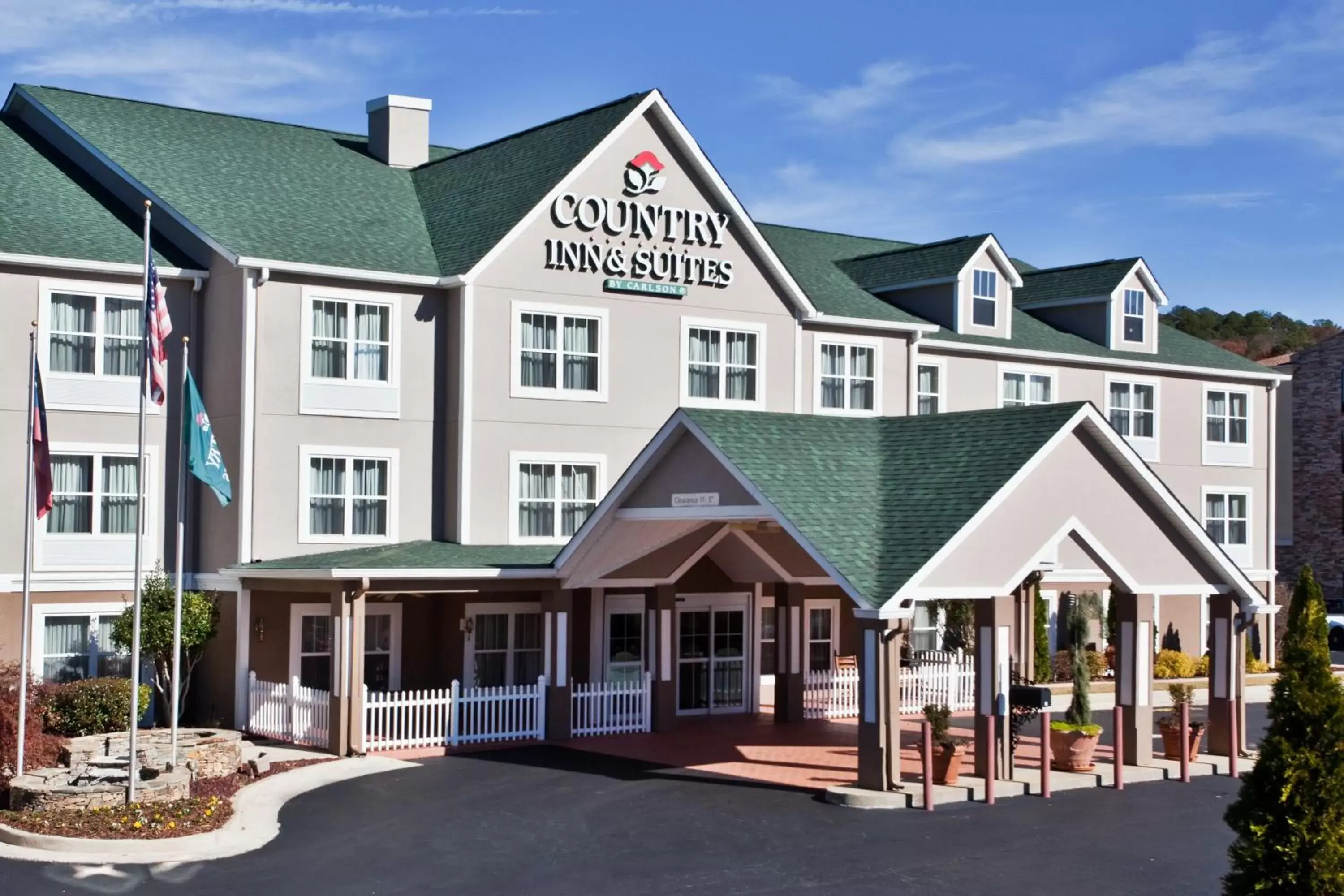 Facade/entrance, Property Building in Country Inn & Suites by Radisson, Rome, GA