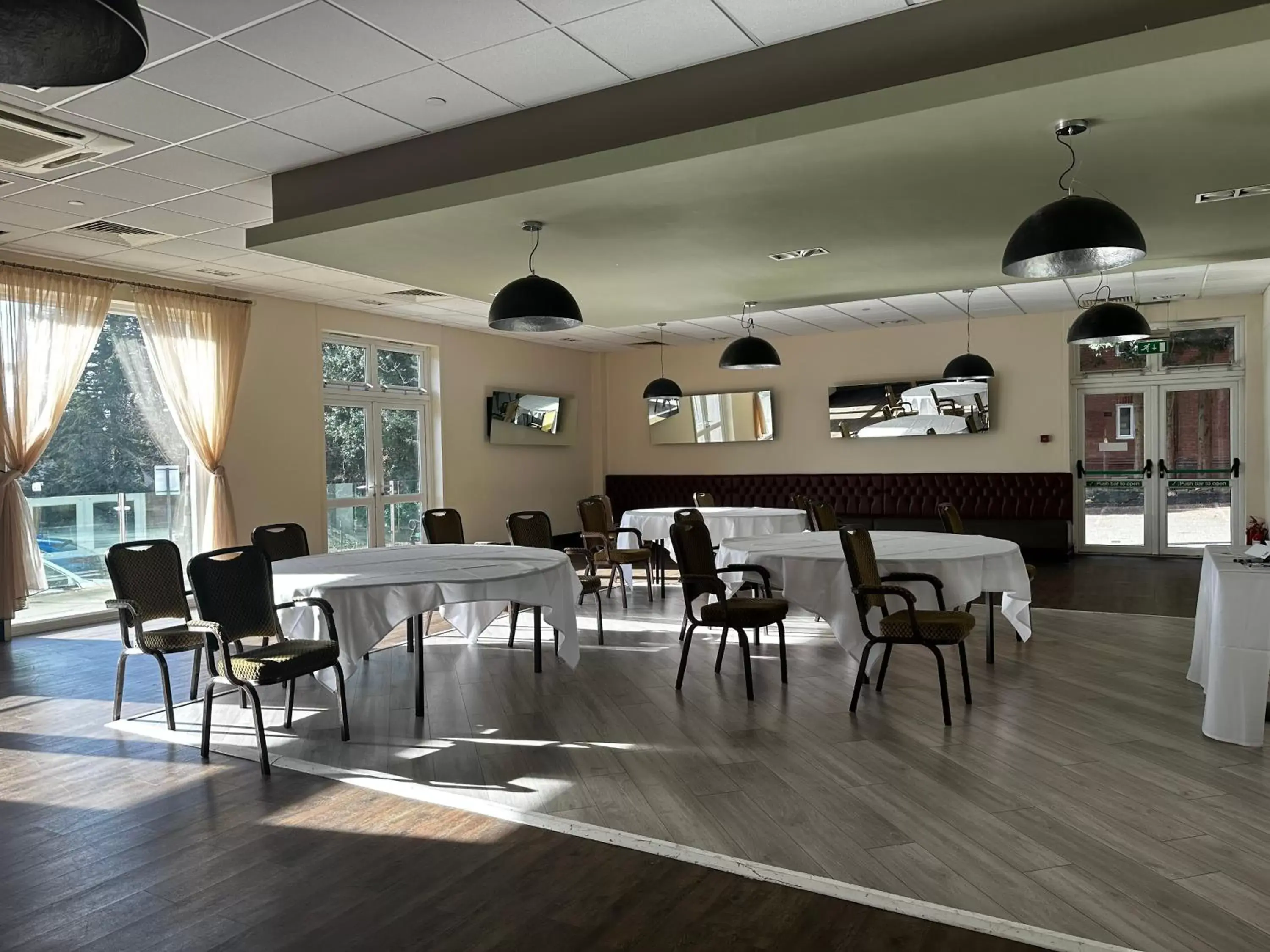 Banquet/Function facilities, Restaurant/Places to Eat in Holiday Inn Kenilworth - Warwick, an IHG Hotel