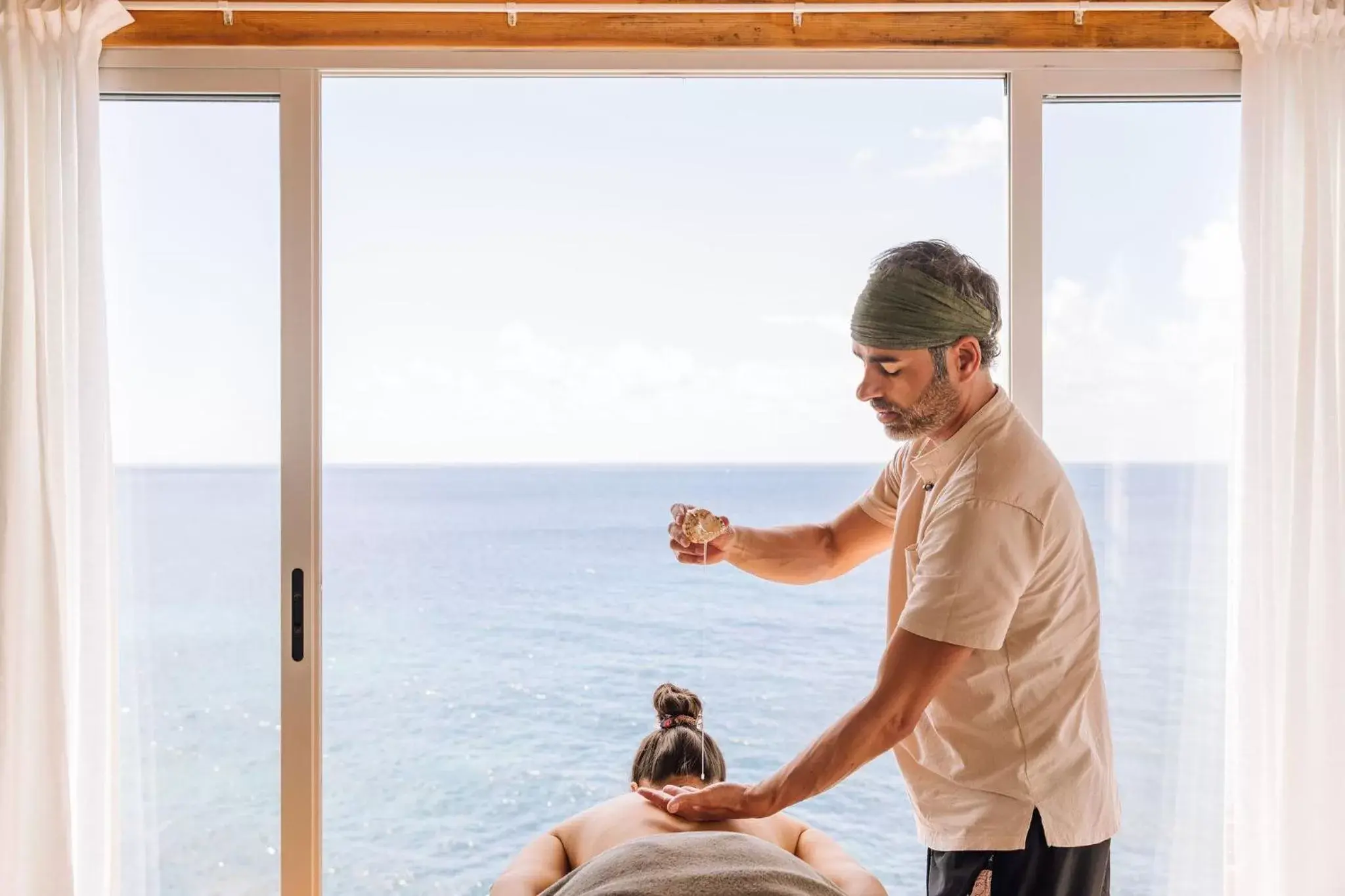 Massage in White Exclusive Suites & Villas