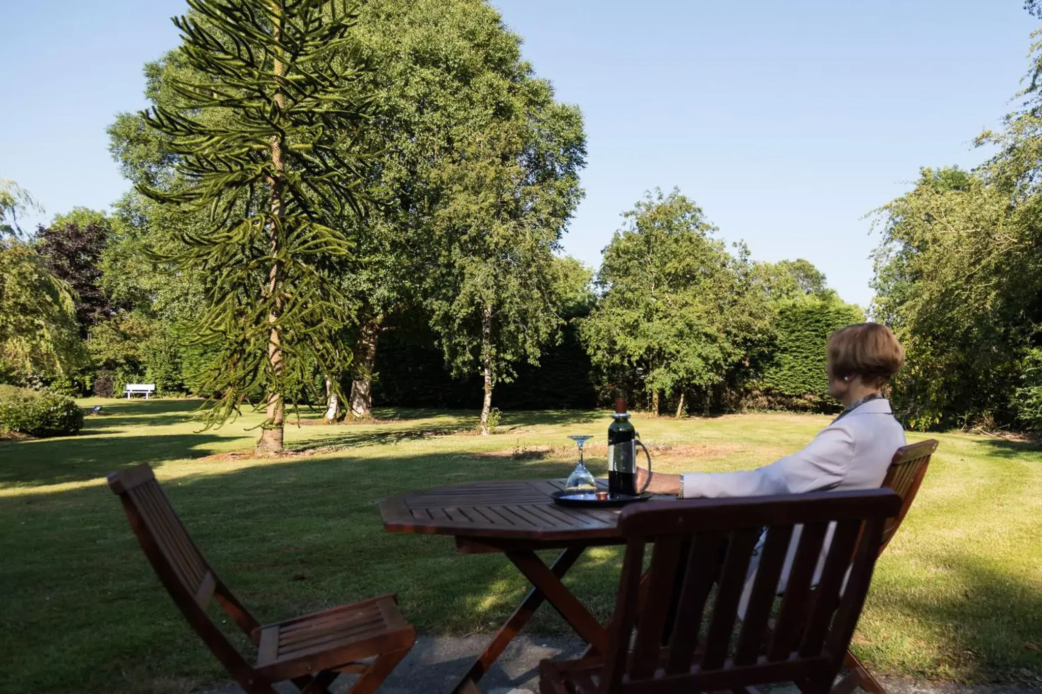 Garden, Drinks in Kathleens Country House