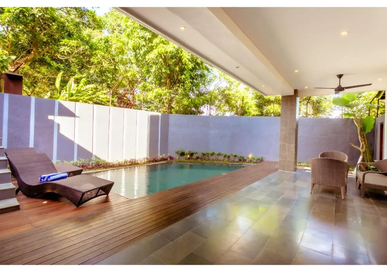 Day in The Canggu Boutique Villas Day in The Canggu Boutique Villas