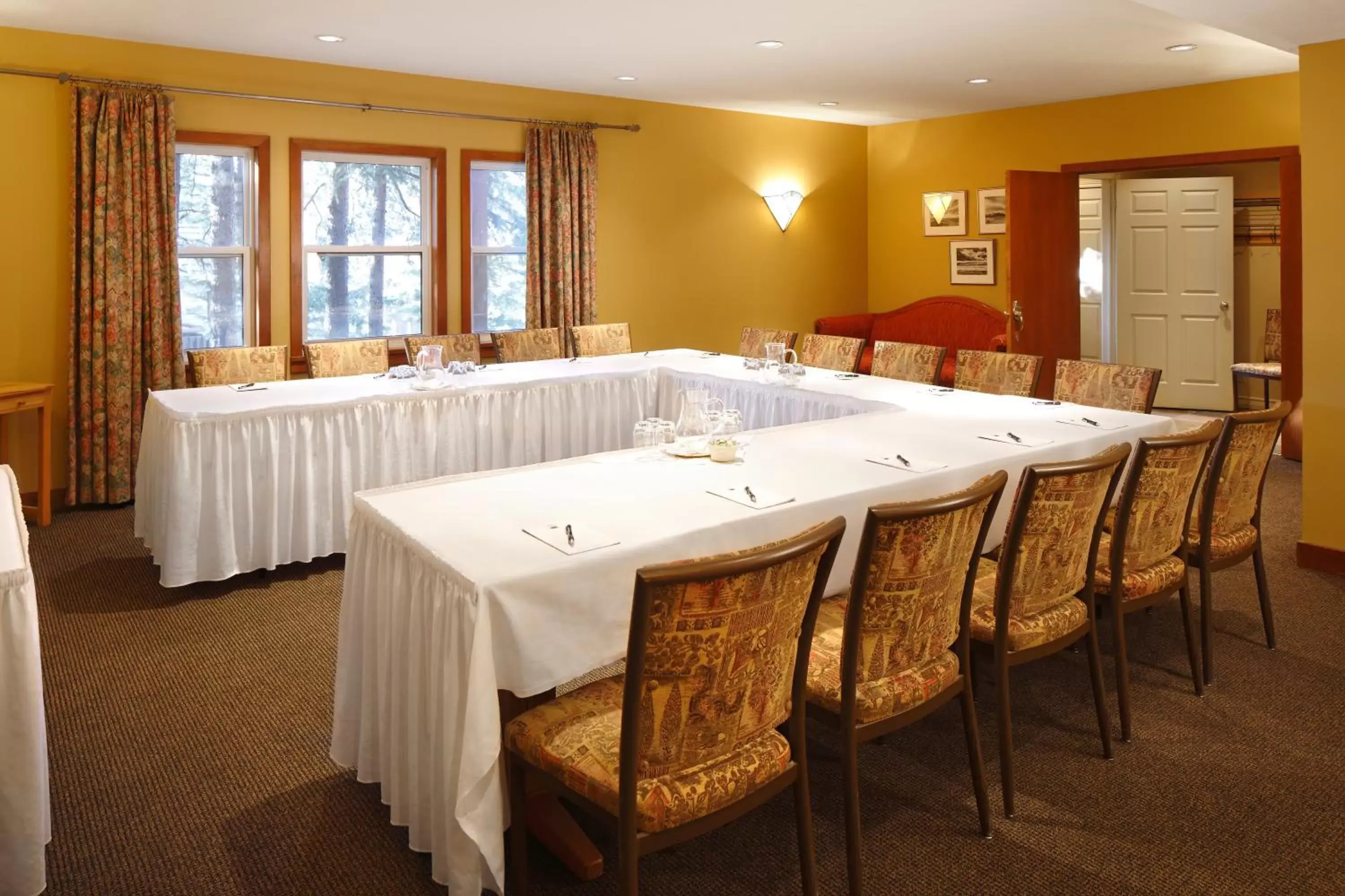 Banquet/Function facilities in Buffalo Mountain Lodge