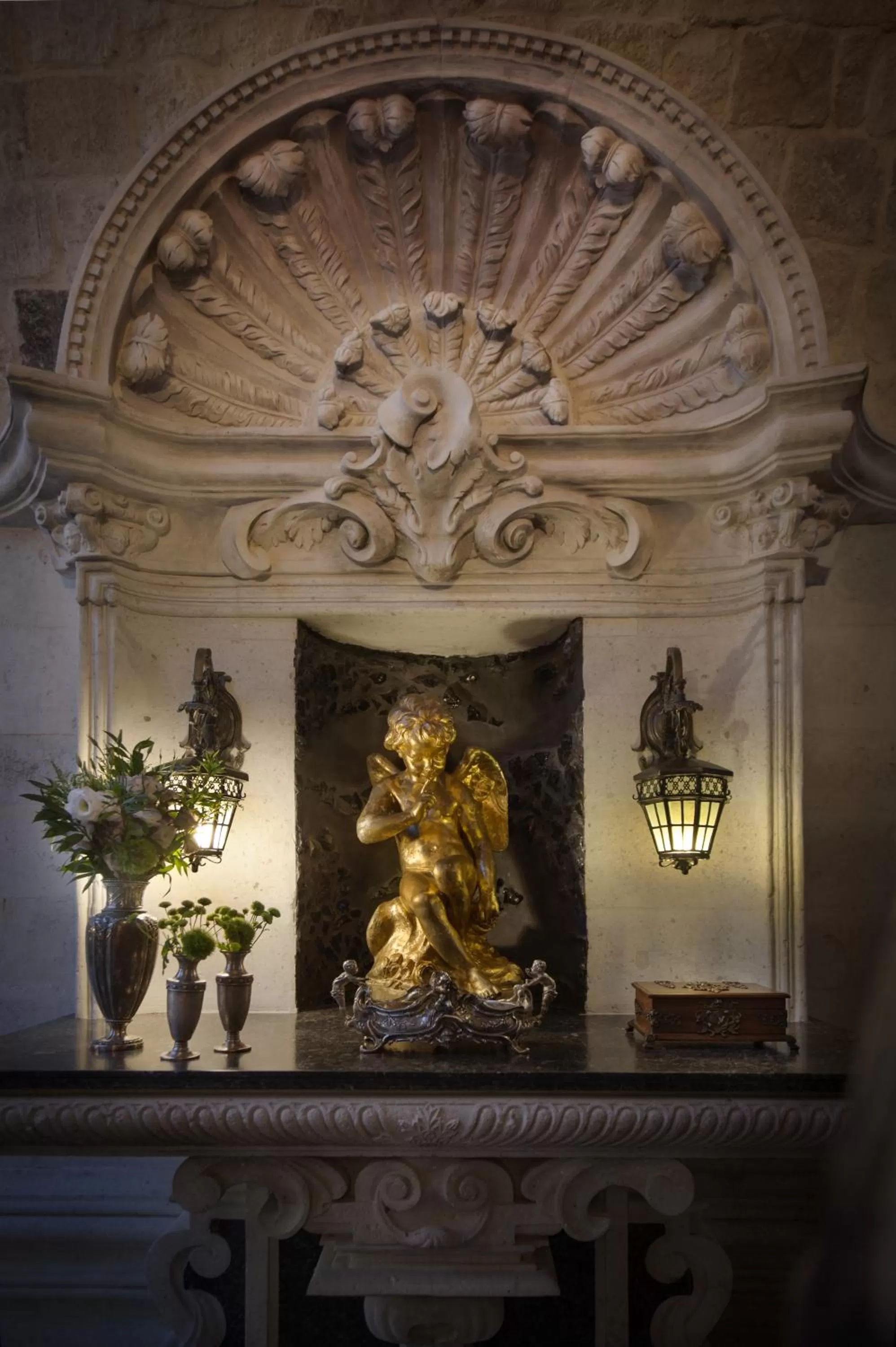 Facade/entrance in Sacred House