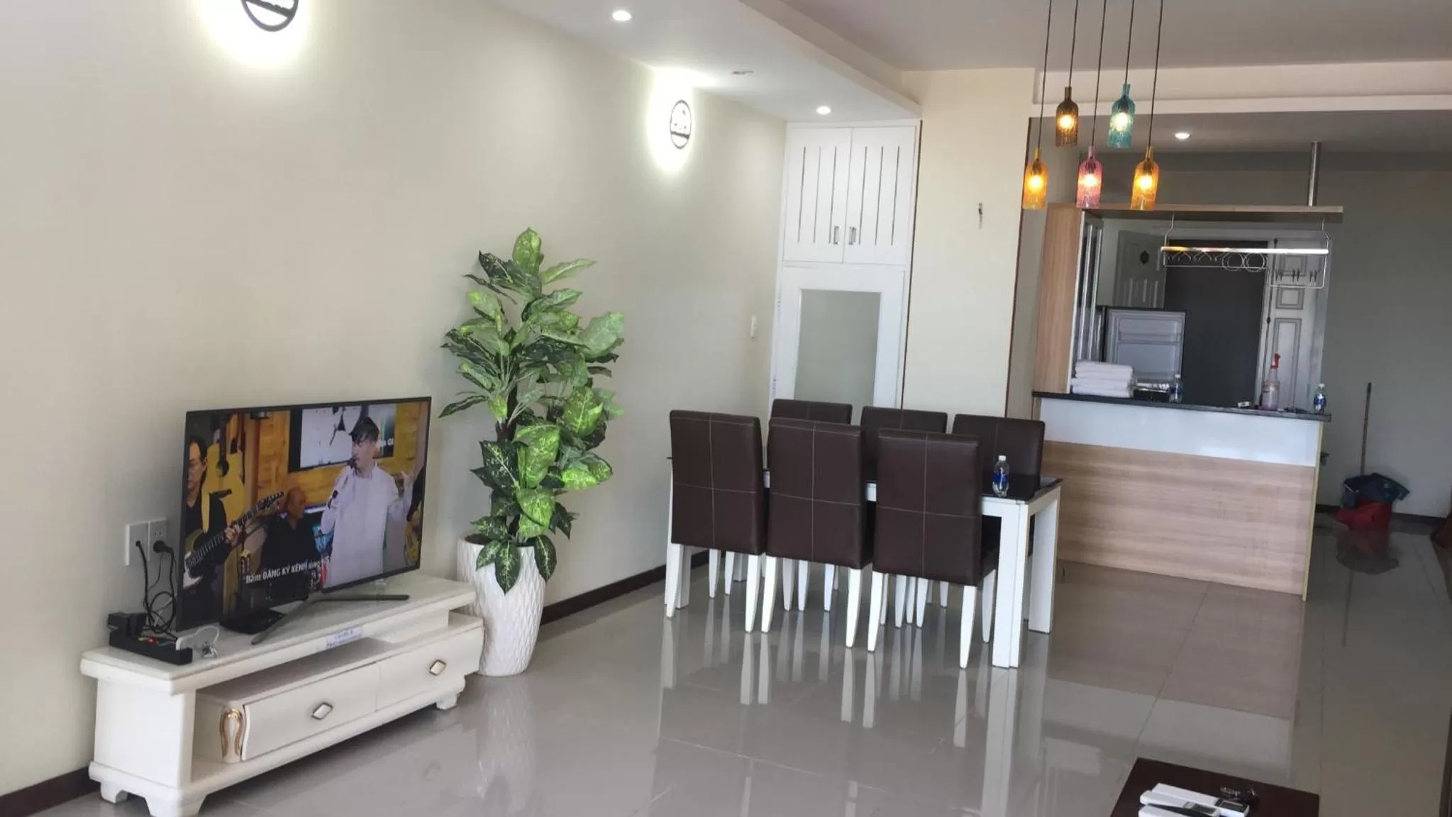 TV and multimedia, Dining Area in Khách sạn San Hô Vũng Tàu (Coral Hotel)