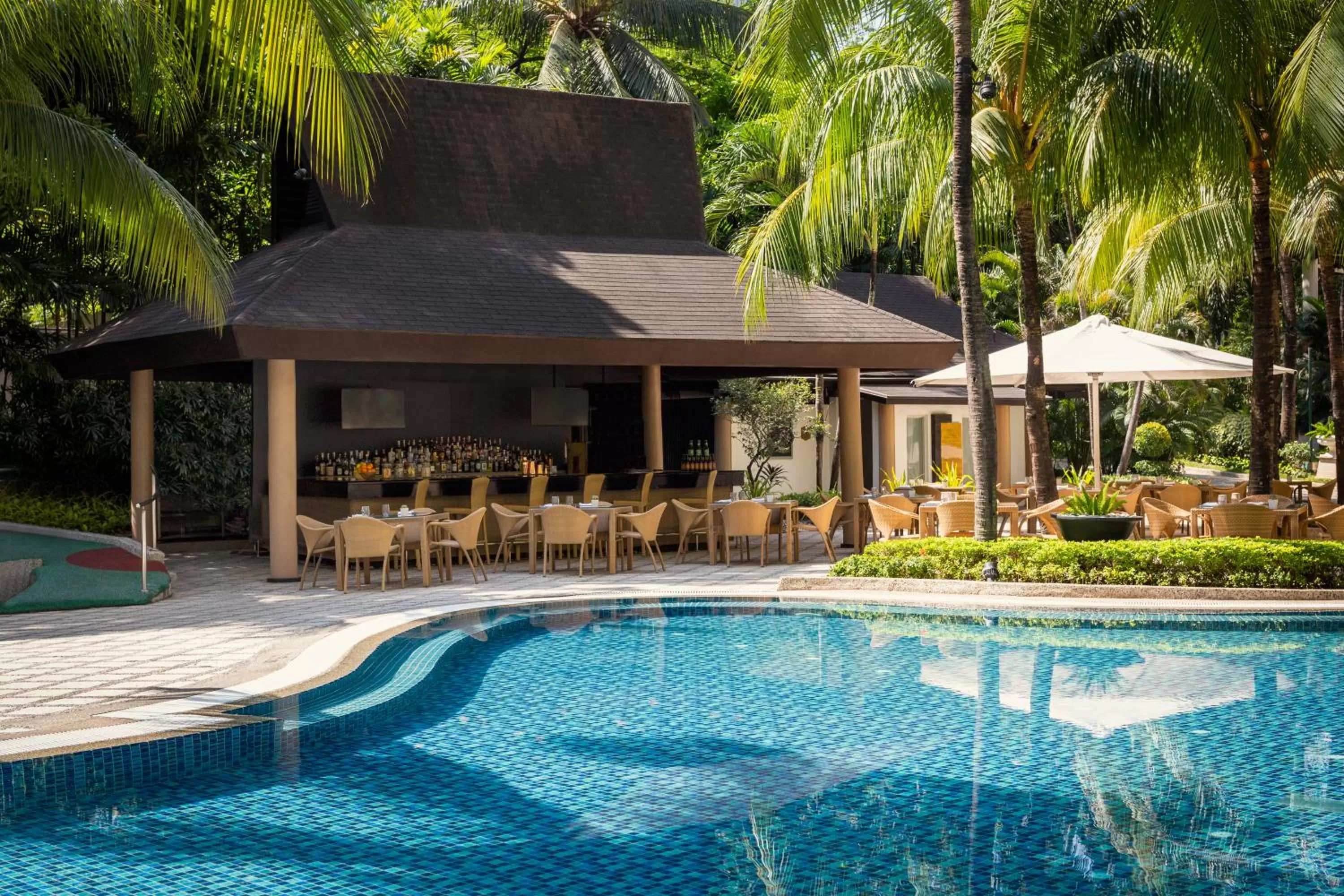 Restaurant/places to eat in Edsa Shangri-La, Manila