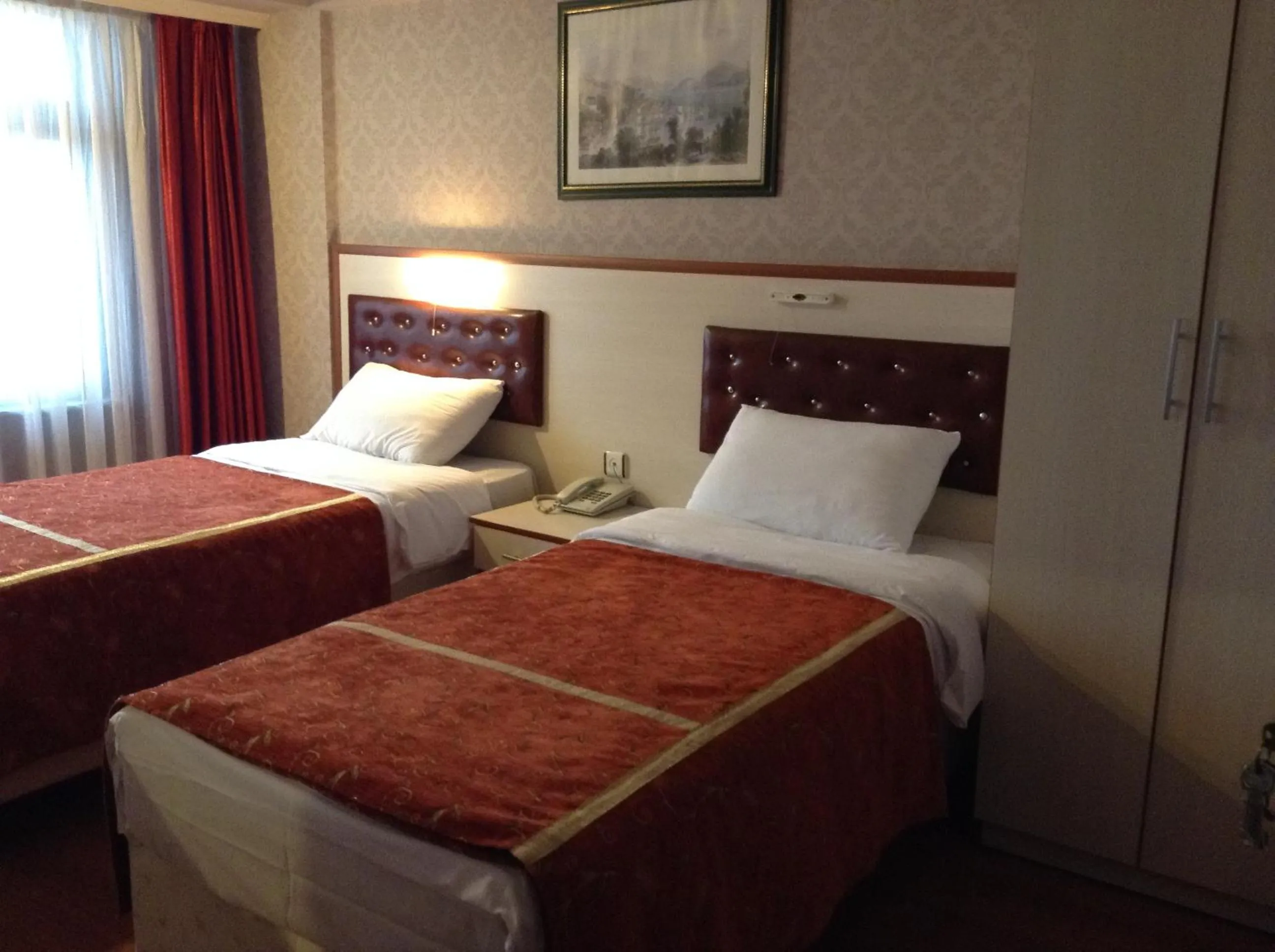 Day, Bed in Tayhan Hotel