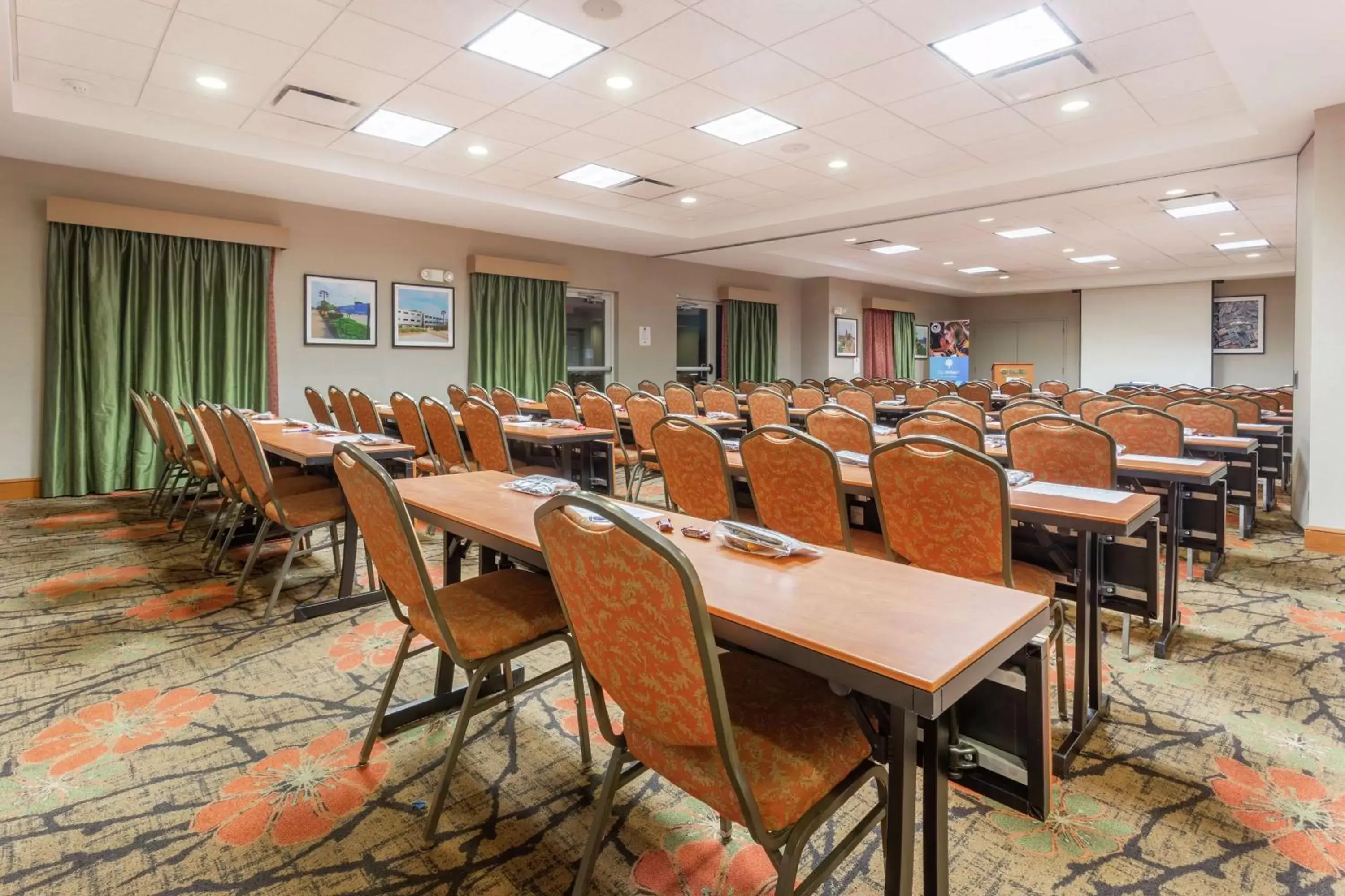 Meeting/conference room in Hilton Garden Inn Chicago/Tinley Park