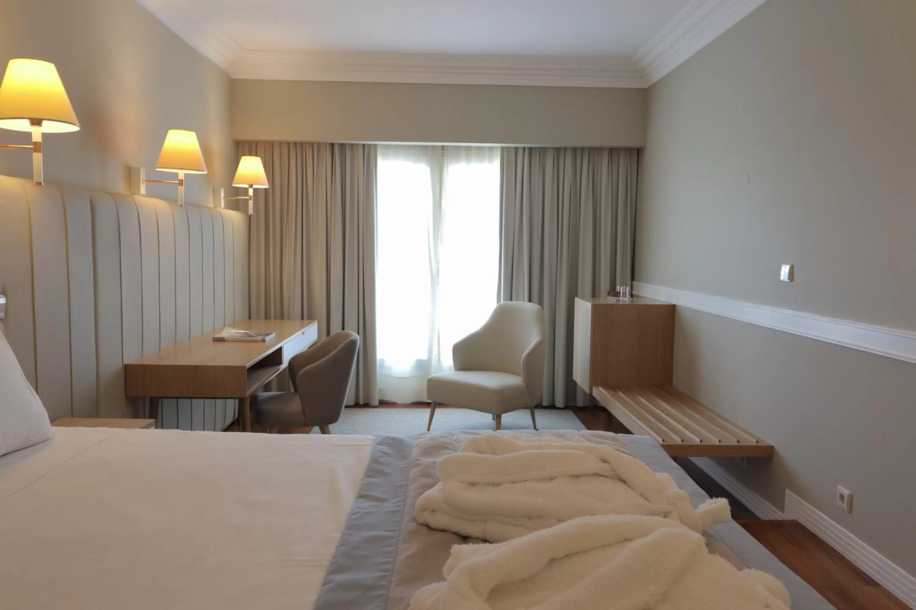 Decorative detail, Bed in Hotel Suave Mar