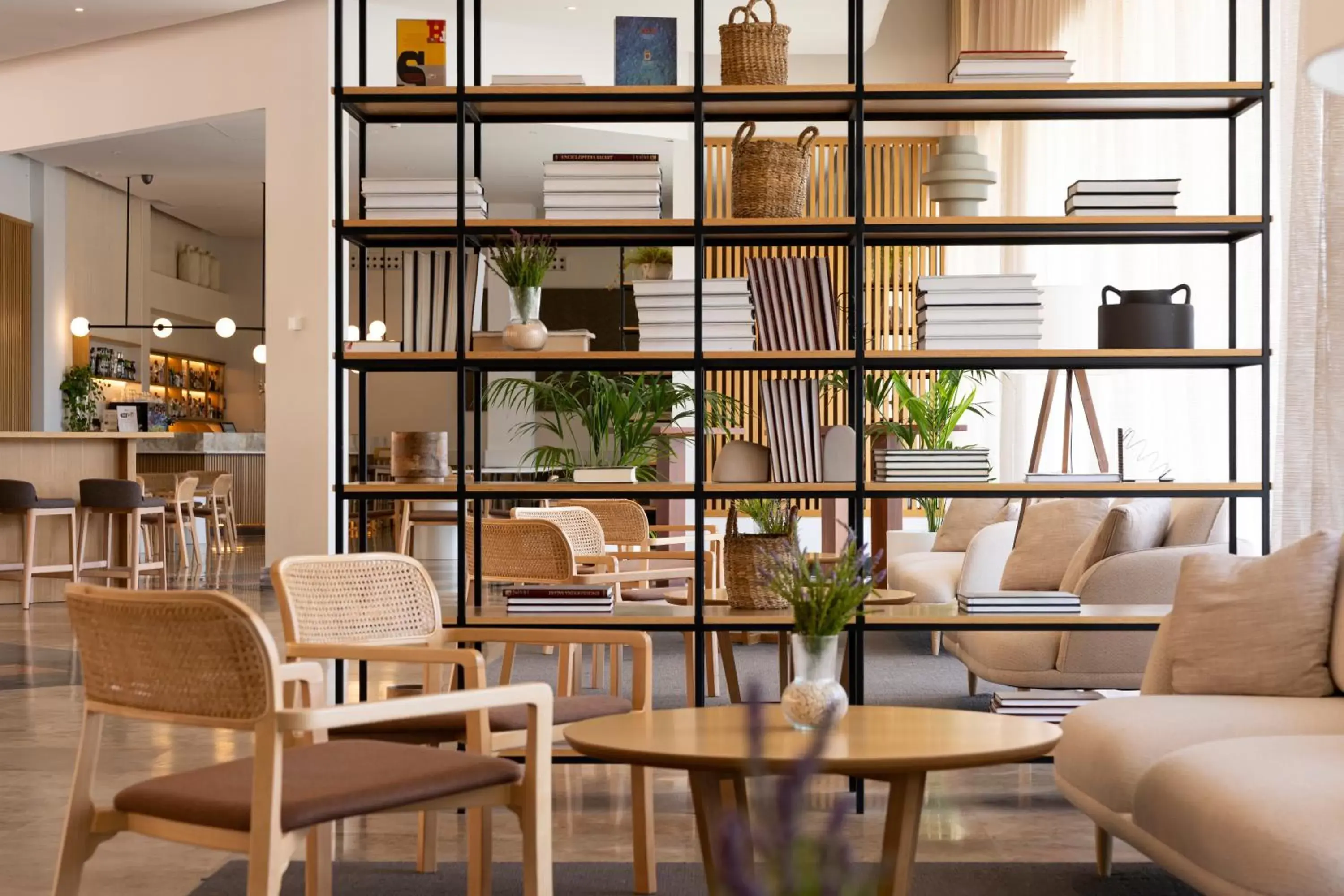 Seating area, Restaurant/Places to Eat in Hotel Antequera Hills