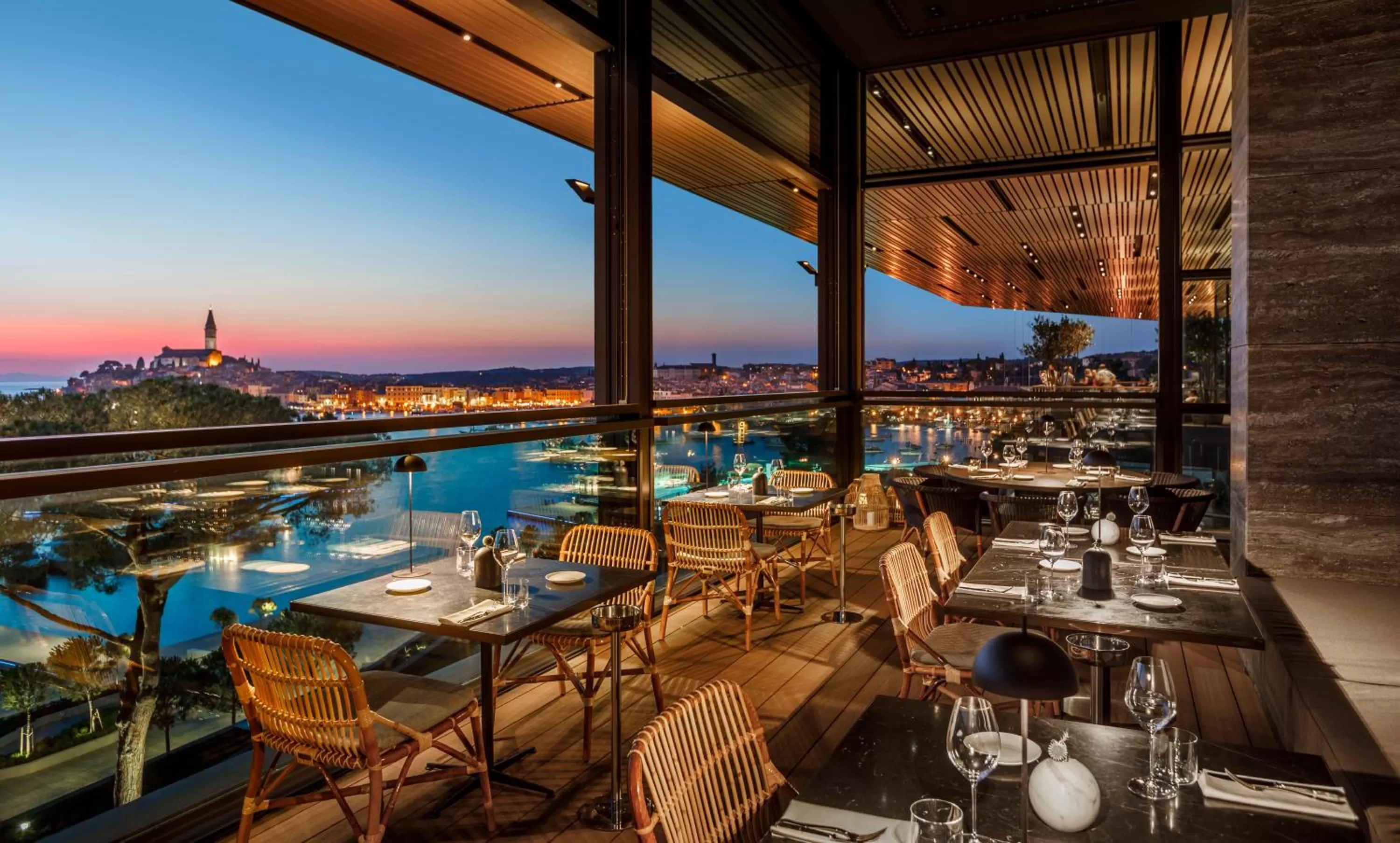 Restaurant/places to eat in Grand Park Hotel Rovinj by Maistra Collection