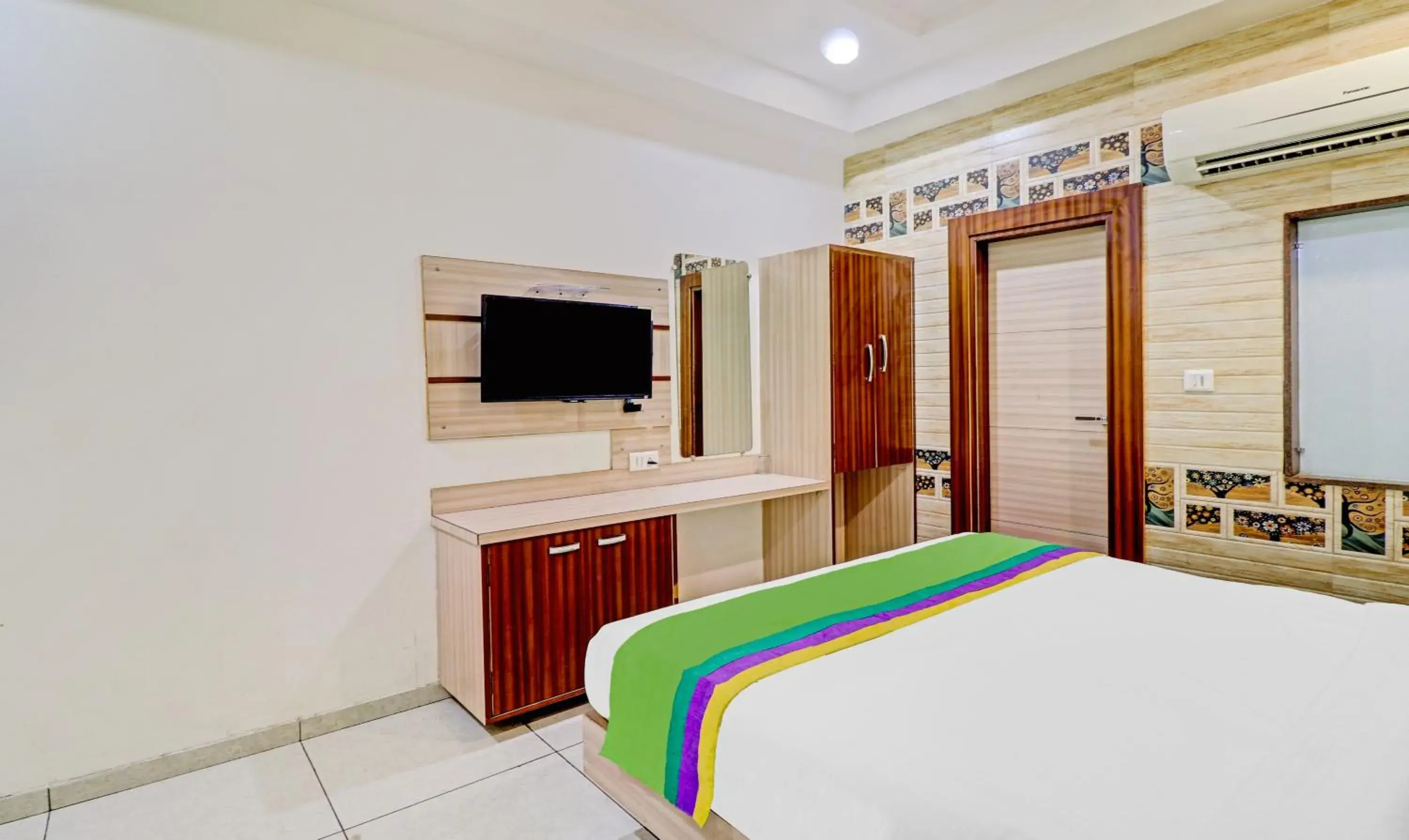 Bed in Treebo Trend Taj Dream Bed in Treebo Trend Taj Dream