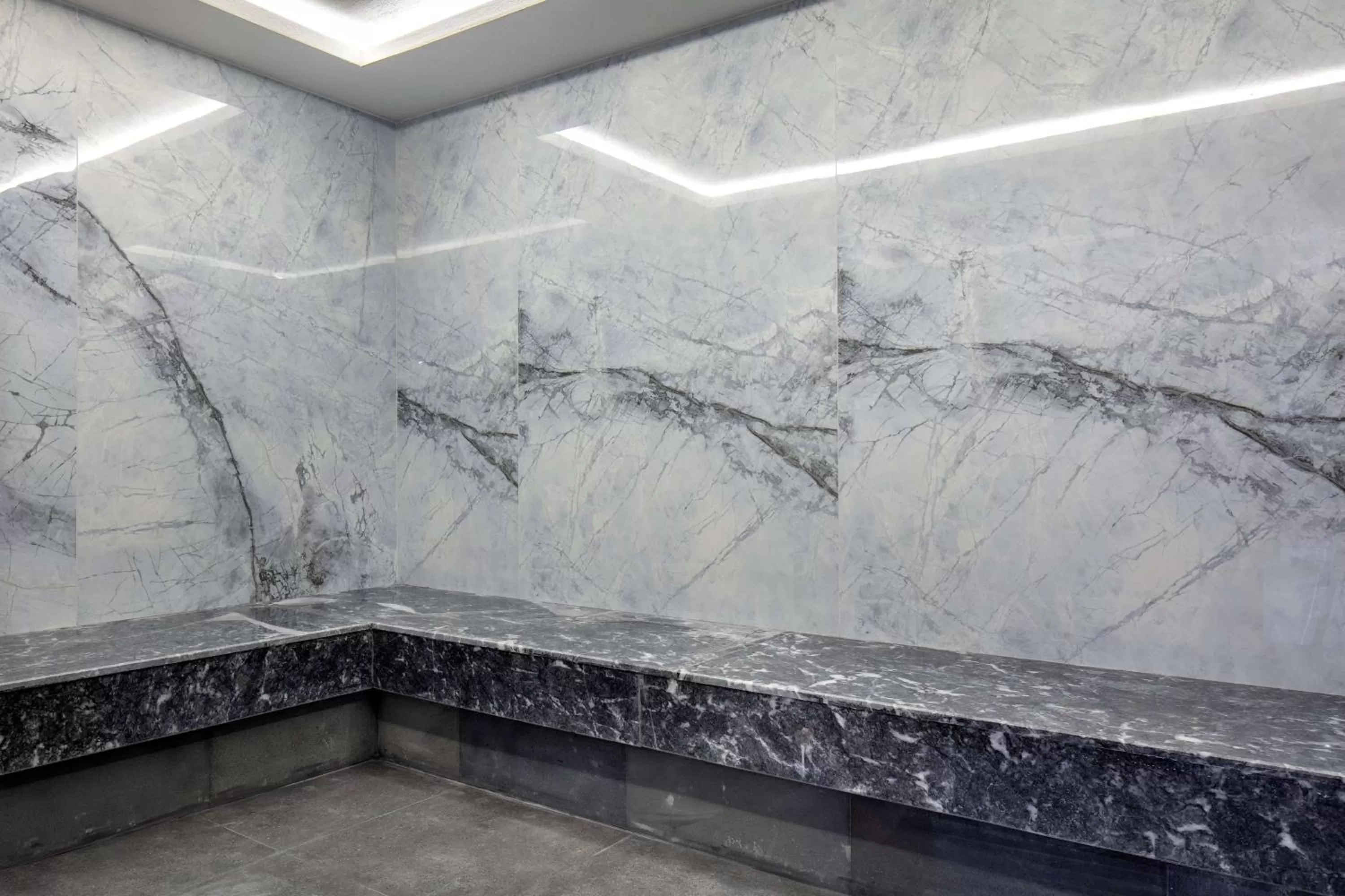 Spa and wellness centre/facilities in Radisson Hotel Izmir Aliaga