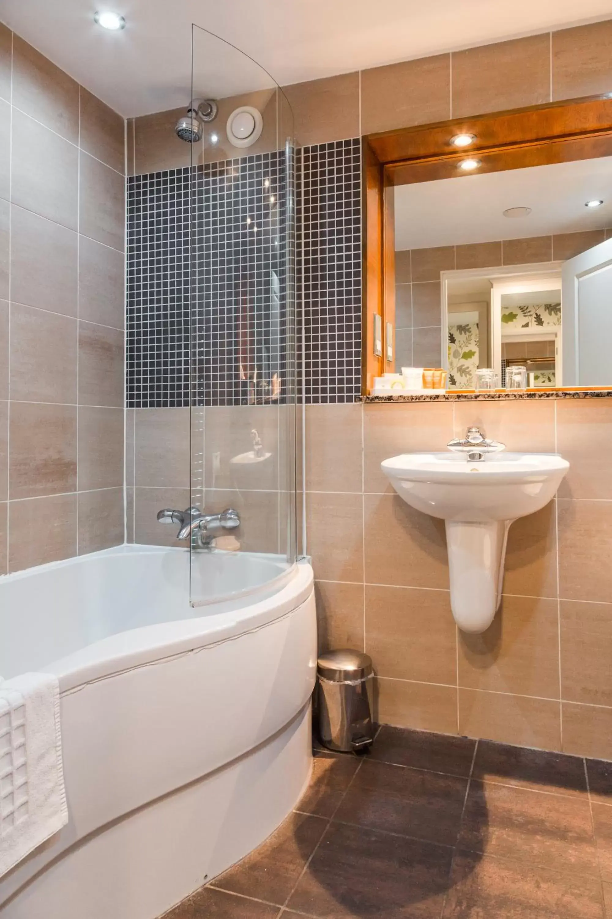 Bathroom in Thornton Hall Hotel And Spa