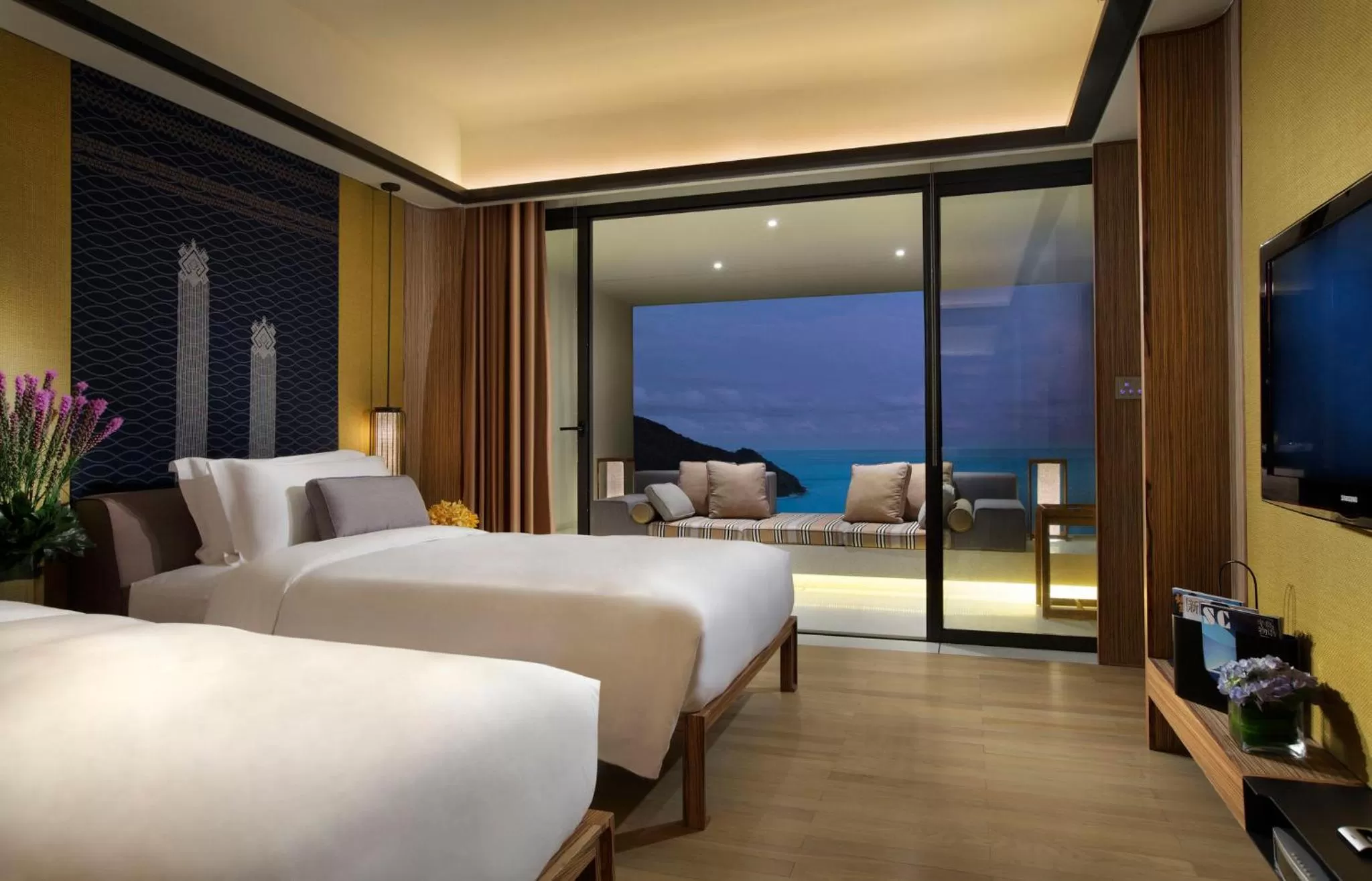 Photo of the whole room, Bed in InterContinental Sanya Resort by IHG