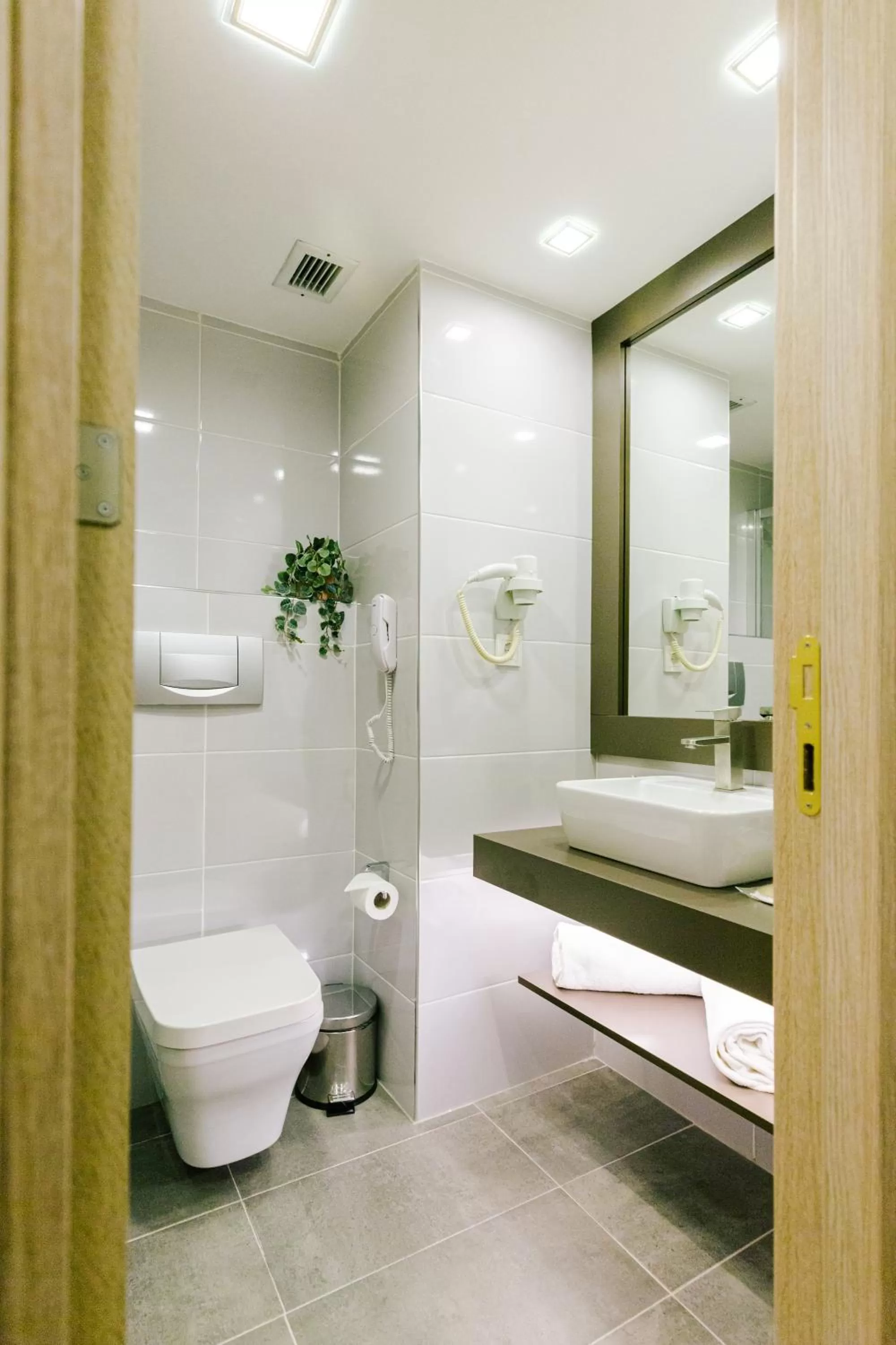 Bathroom in Marble Hotel