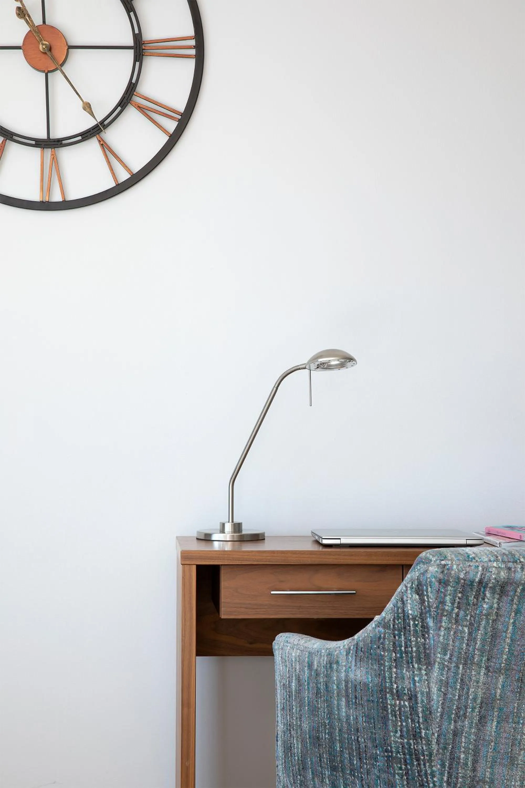 Living room in HQ Aparthotel Farnborough