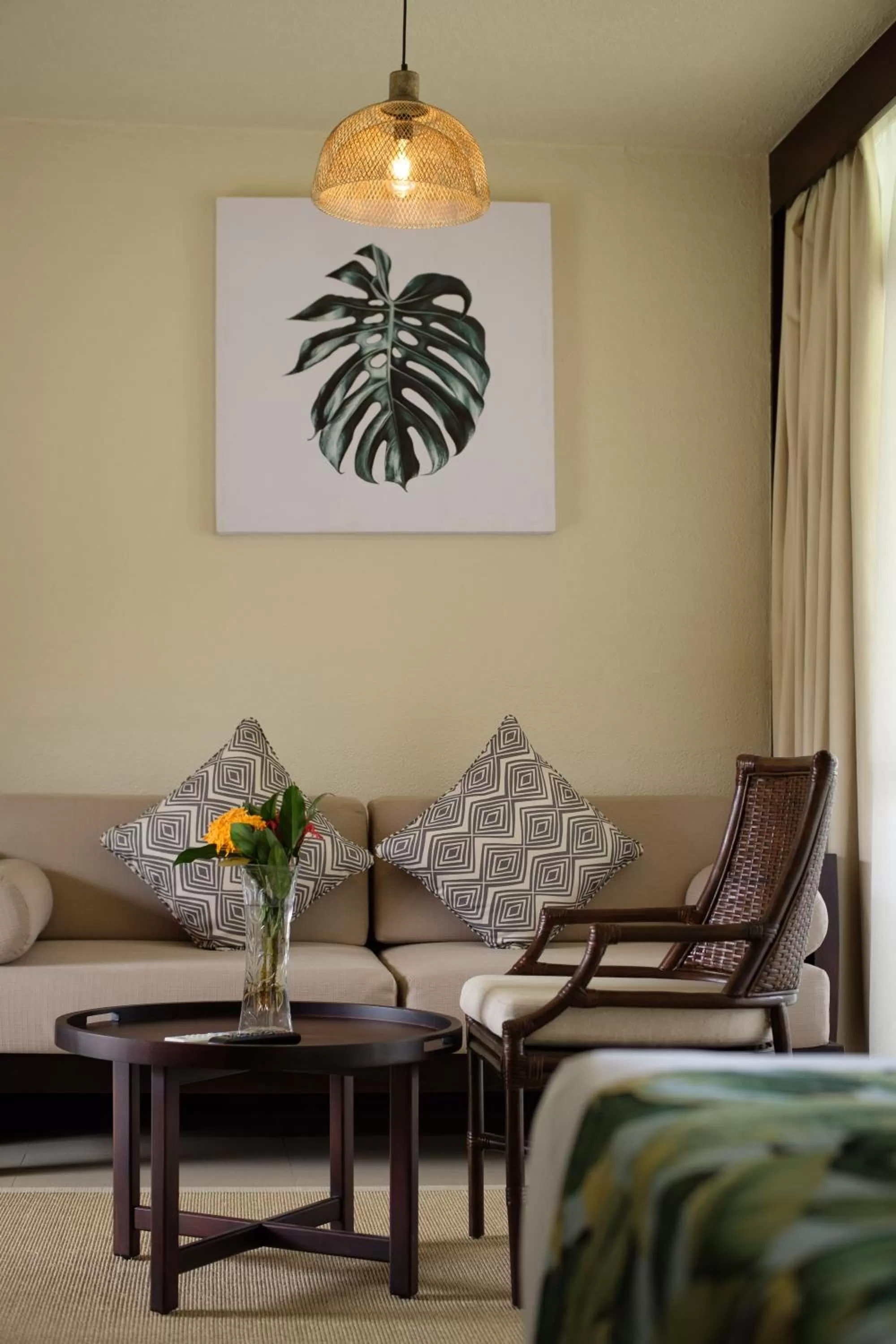 Living room in Fiji Gateway Hotel