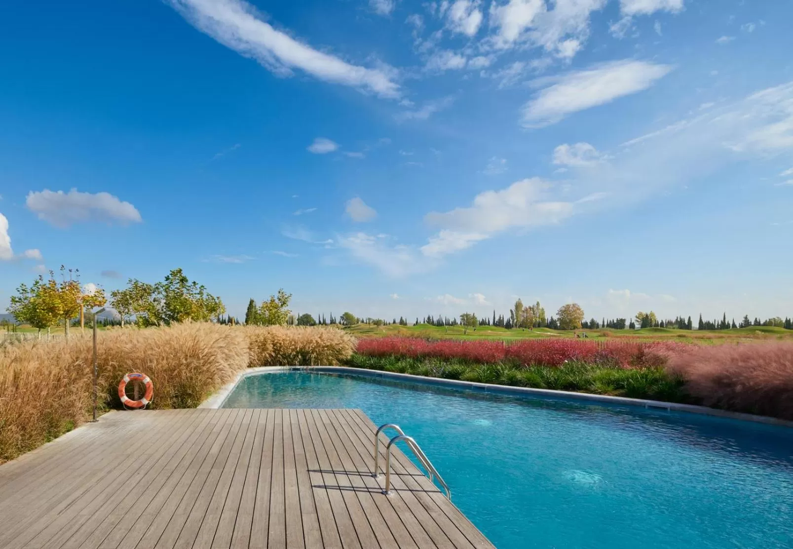 Swimming pool in Hotel Terraverda at Empordà Golf Resort