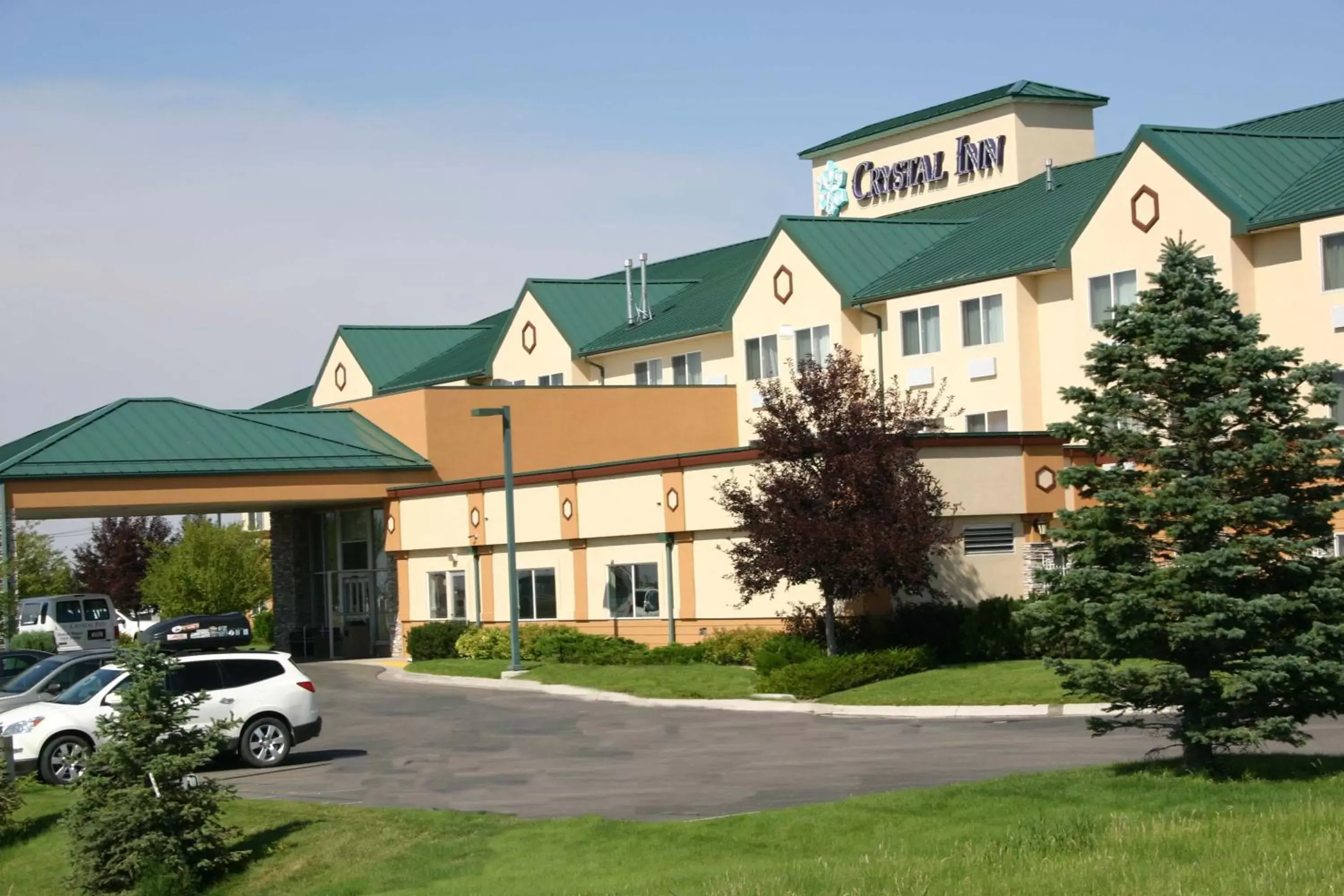 Property Building in Crystal Inn Hotel & Suites - Great Falls