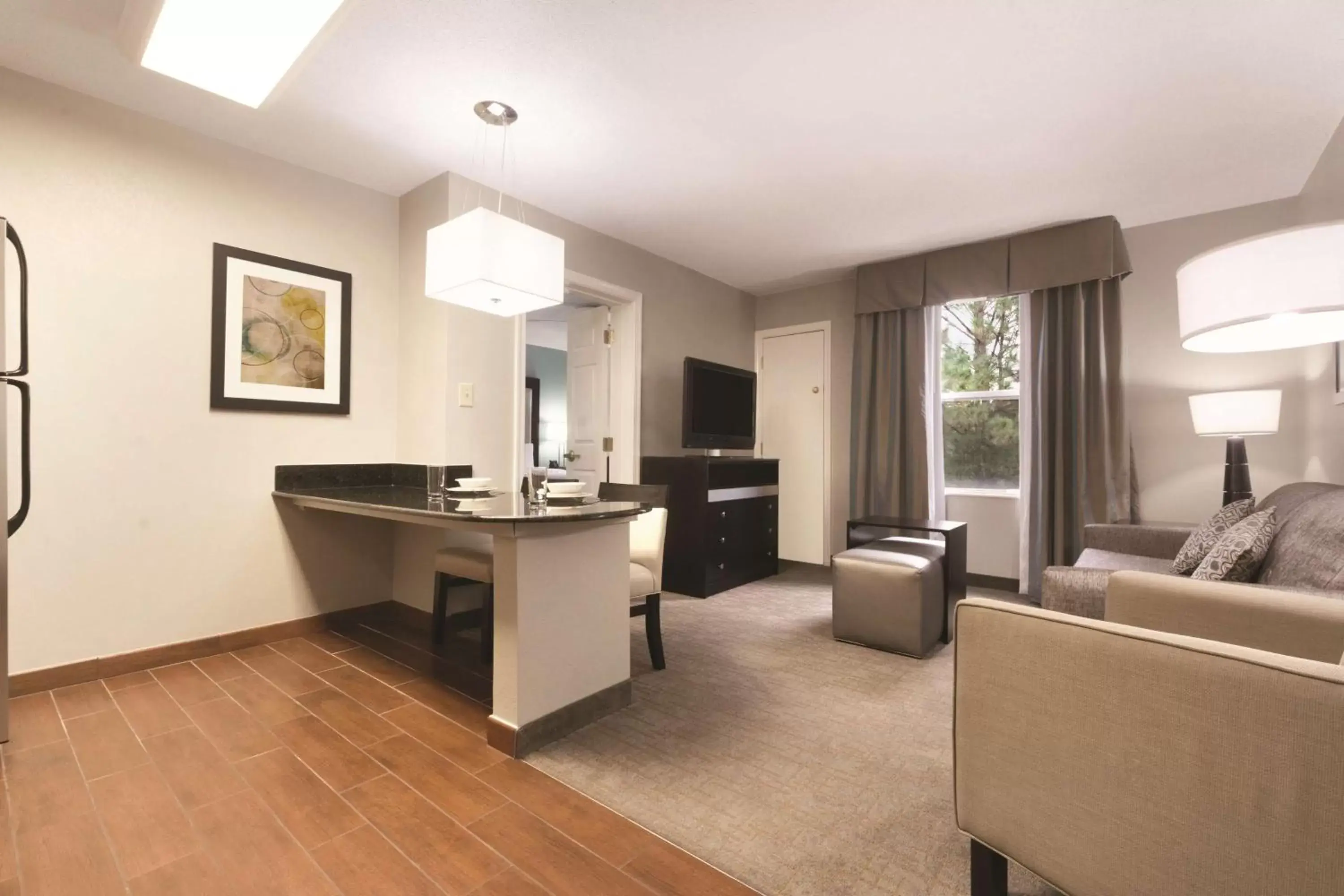 Kitchen or kitchenette, Seating Area in Homewood Suites by Hilton Atlanta-Alpharetta