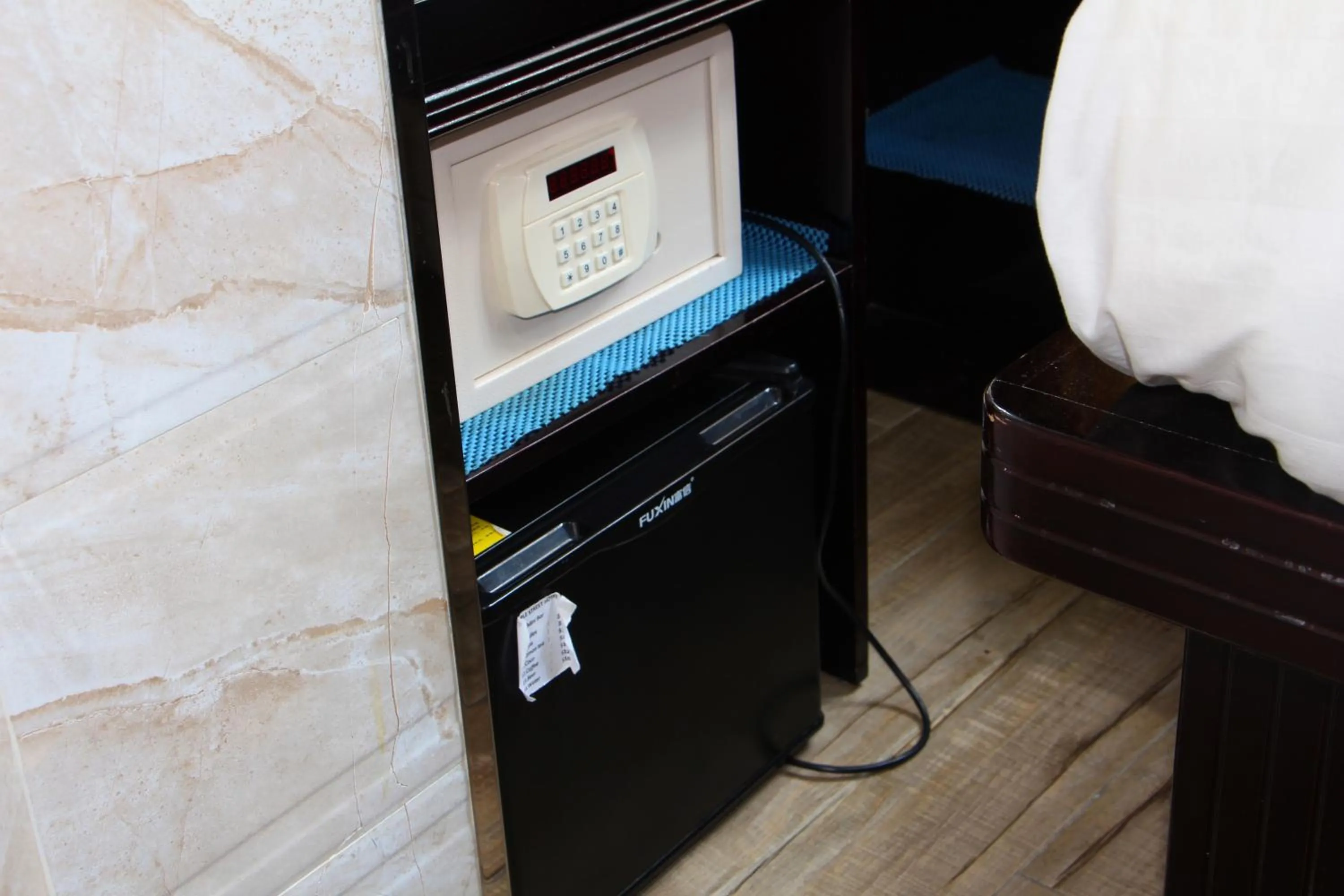 Decorative detail in Temple Street Hotel