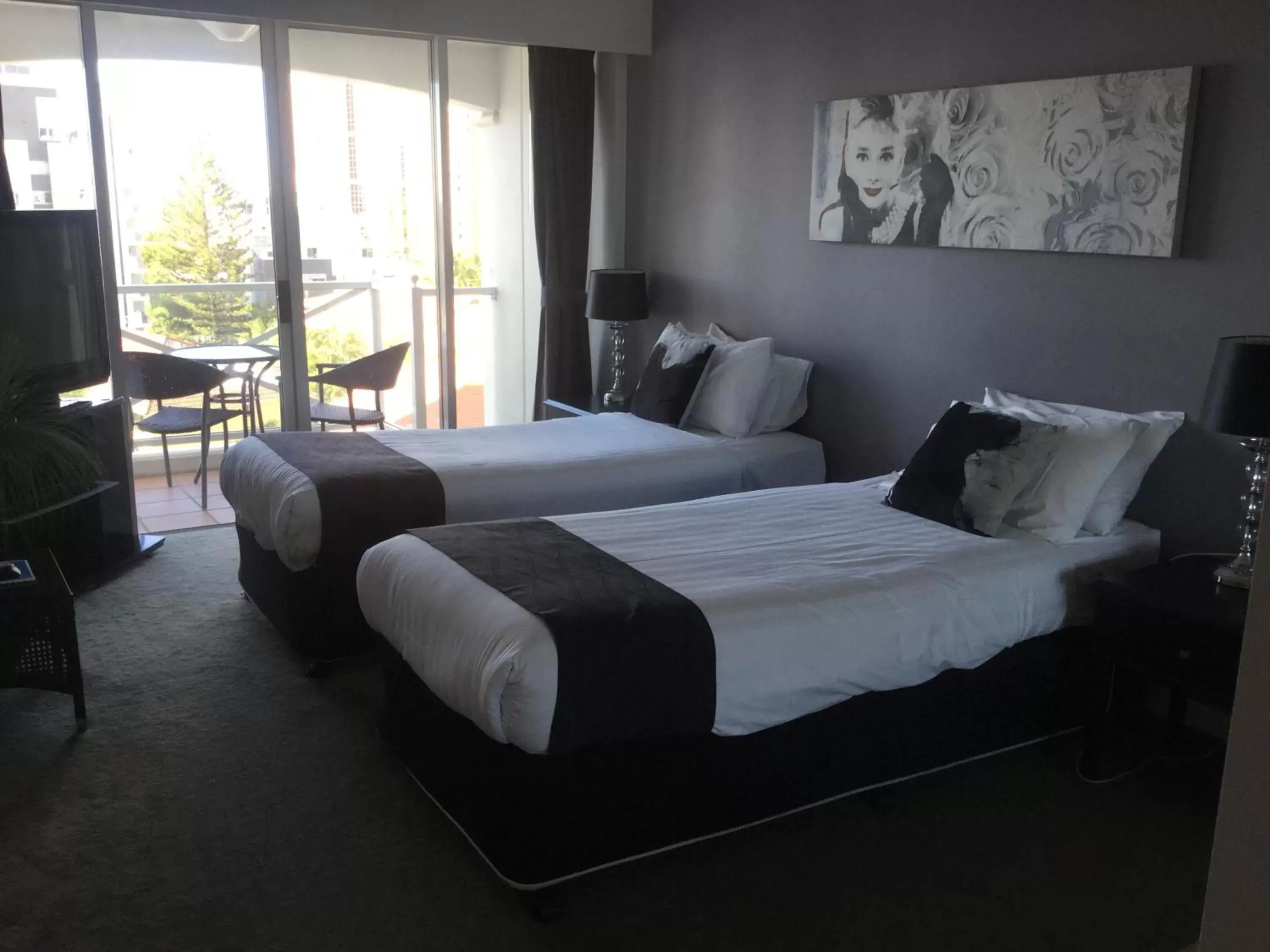 Photo of the whole room, Bed in Broadbeach Holiday Apartments