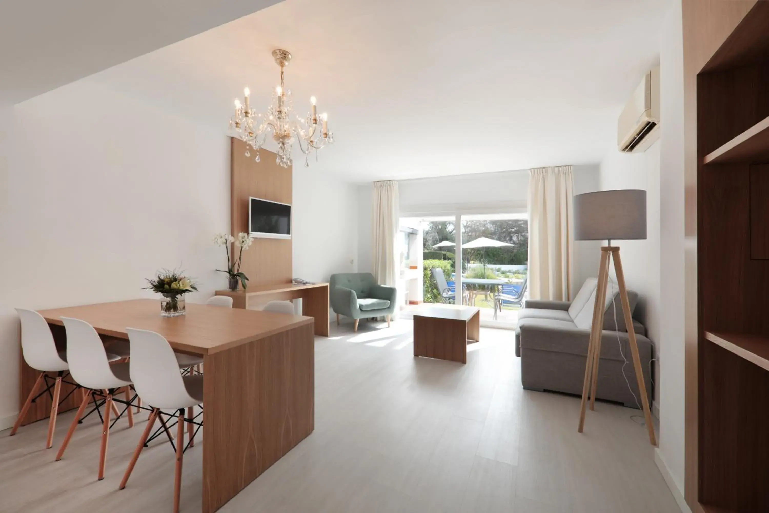 TV and multimedia, Seating Area in Hotel La Pergola Mallorca