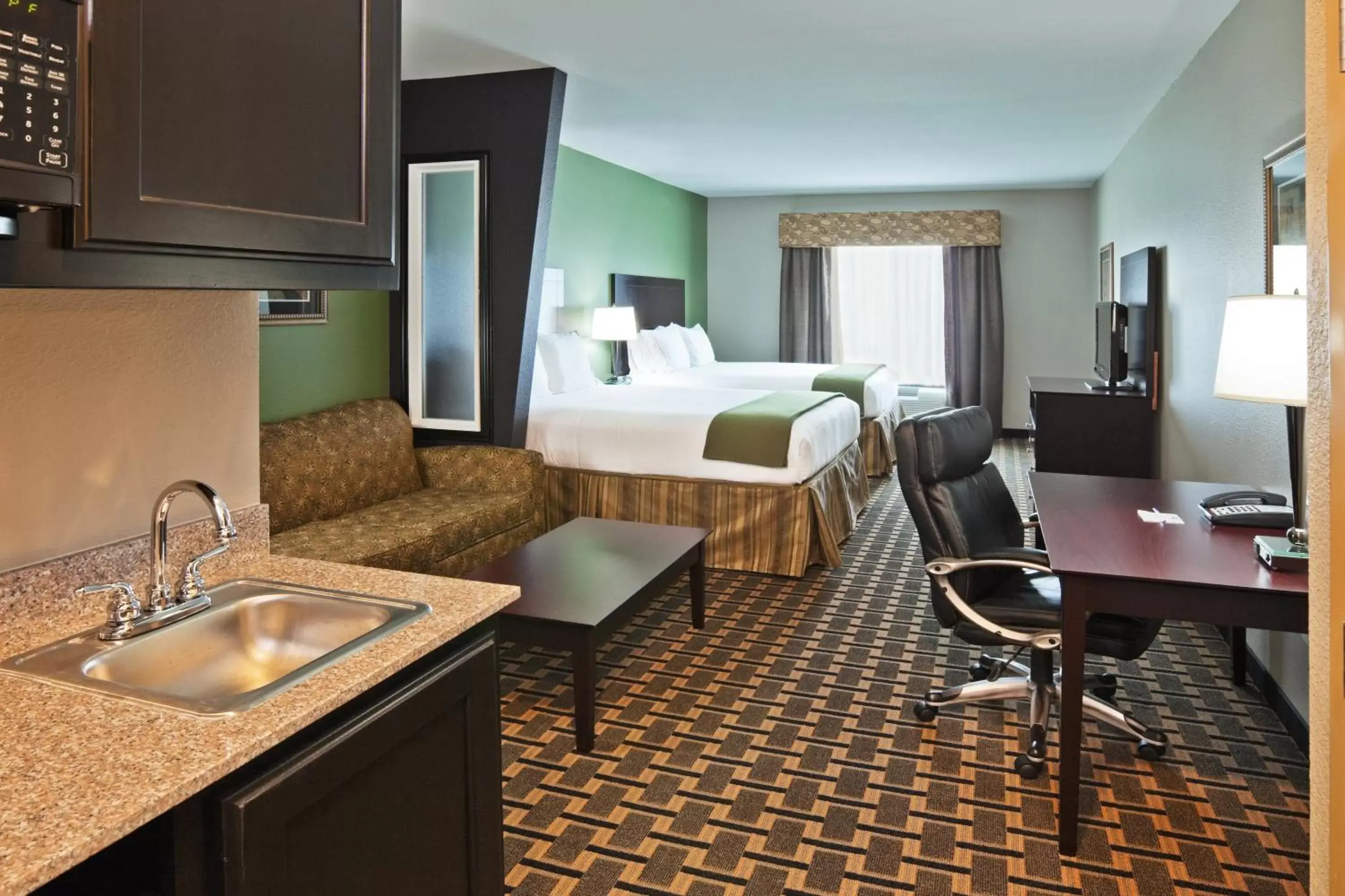 Photo of the whole room in Holiday Inn Express Hotels & Suites Jacksonville, an IHG Hotel