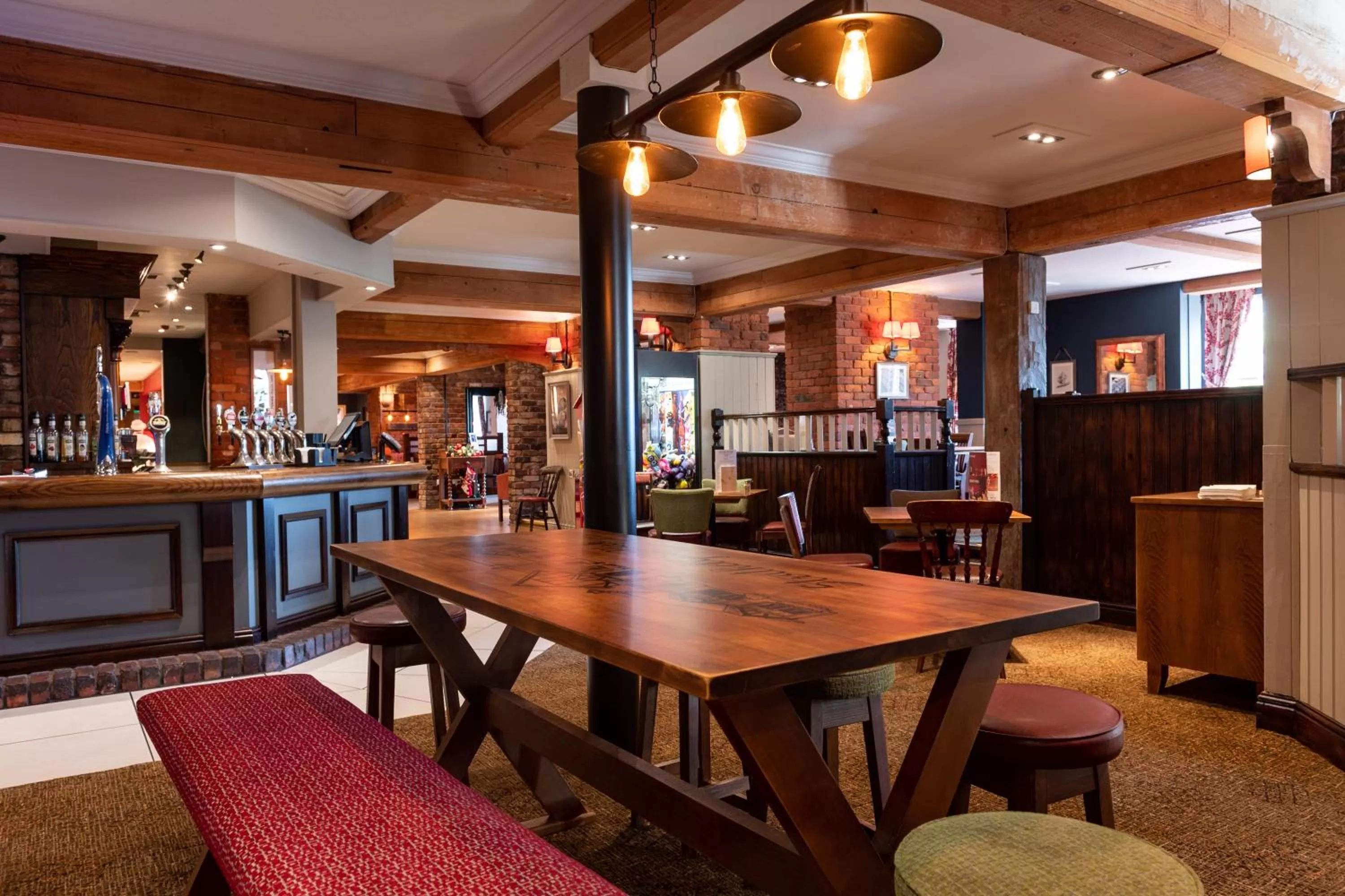 Restaurant/places to eat in Toby Carvery Strathclyde, M74 J6 by Innkeeper's Collection