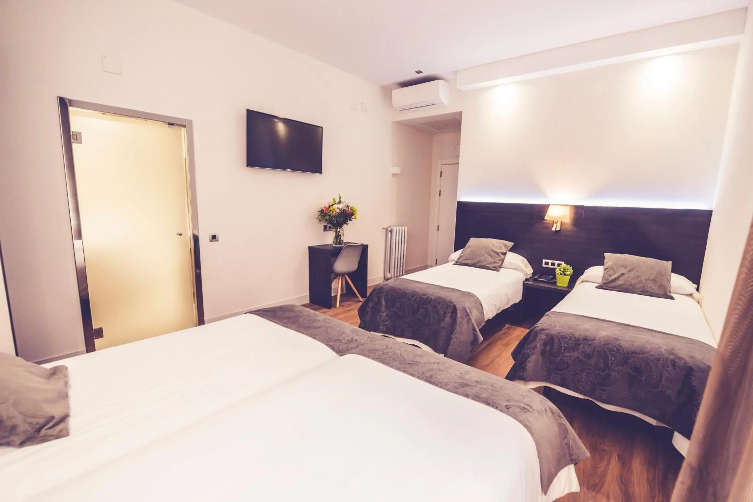 Bedroom, Bed in Hostal Marlasca Bedroom, Bed in Hostal Marlasca