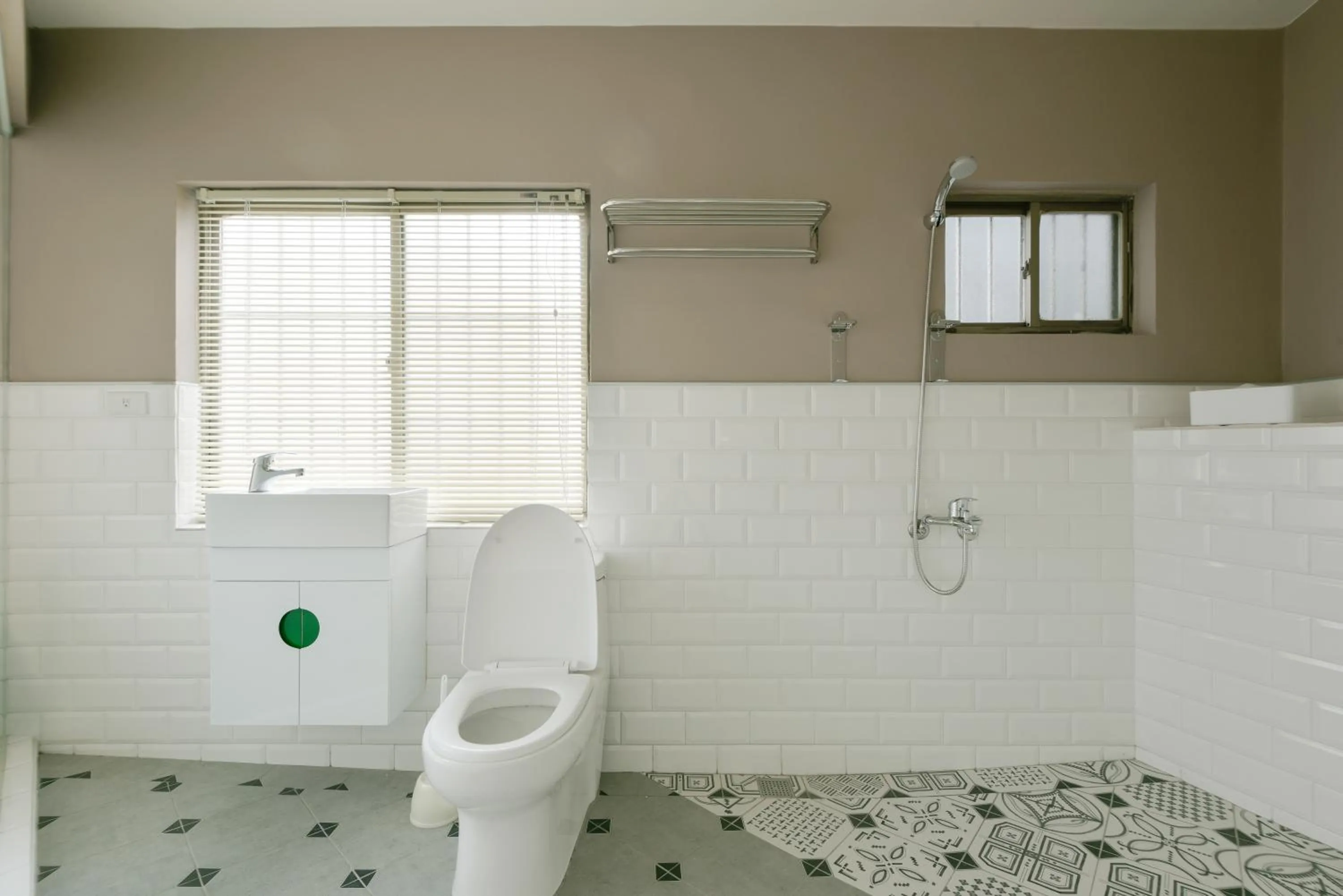 Bathroom in Fengjia Magpie Hostel