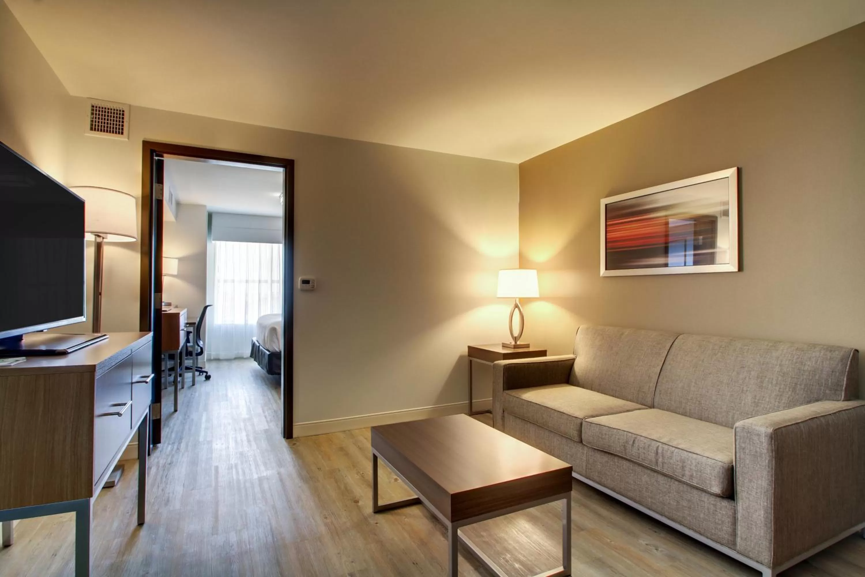 Holiday Inn & Suites Peoria at Grand Prairie by IHG