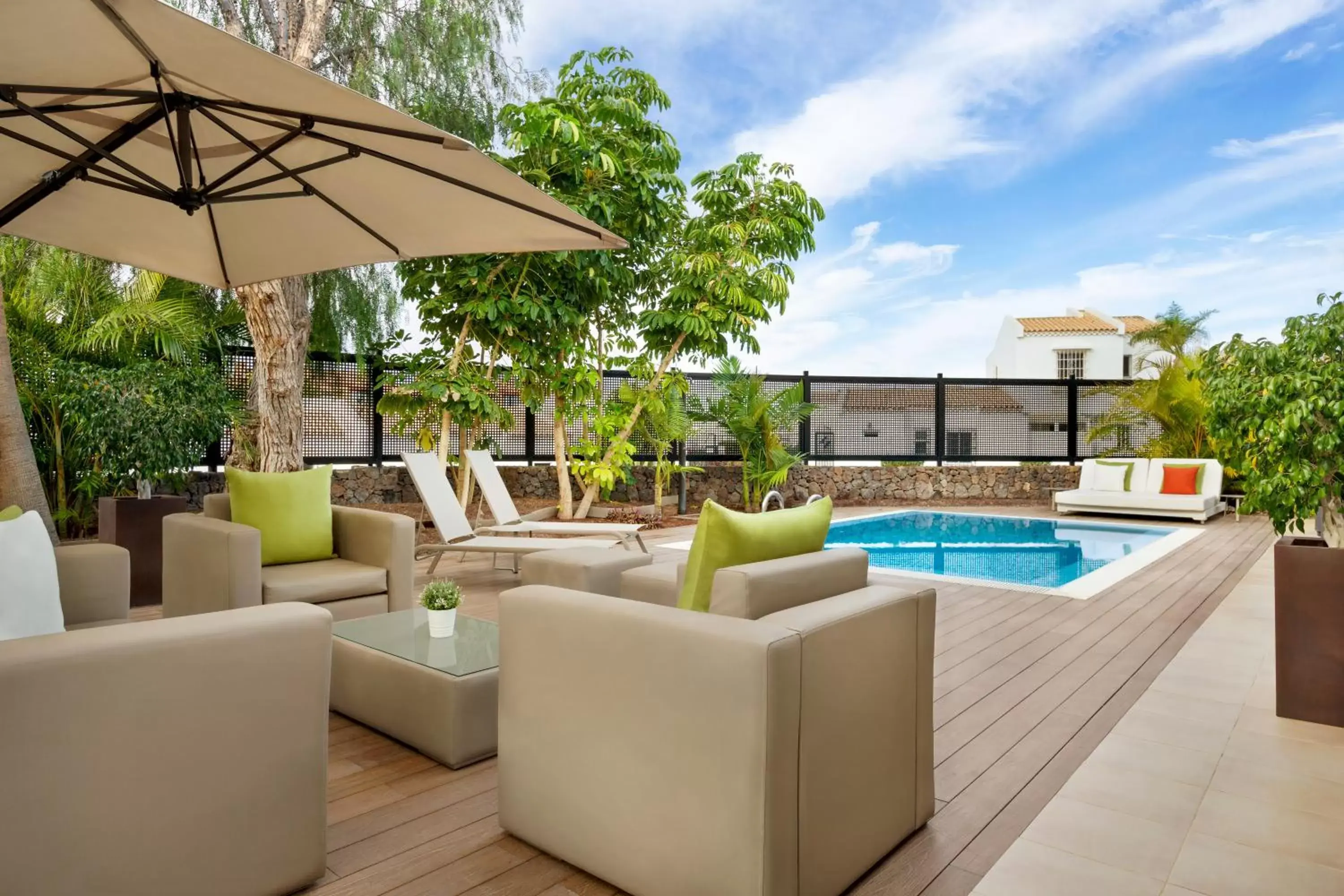 Balcony/Terrace, Swimming Pool in Wyndham Residences Golf del Sur