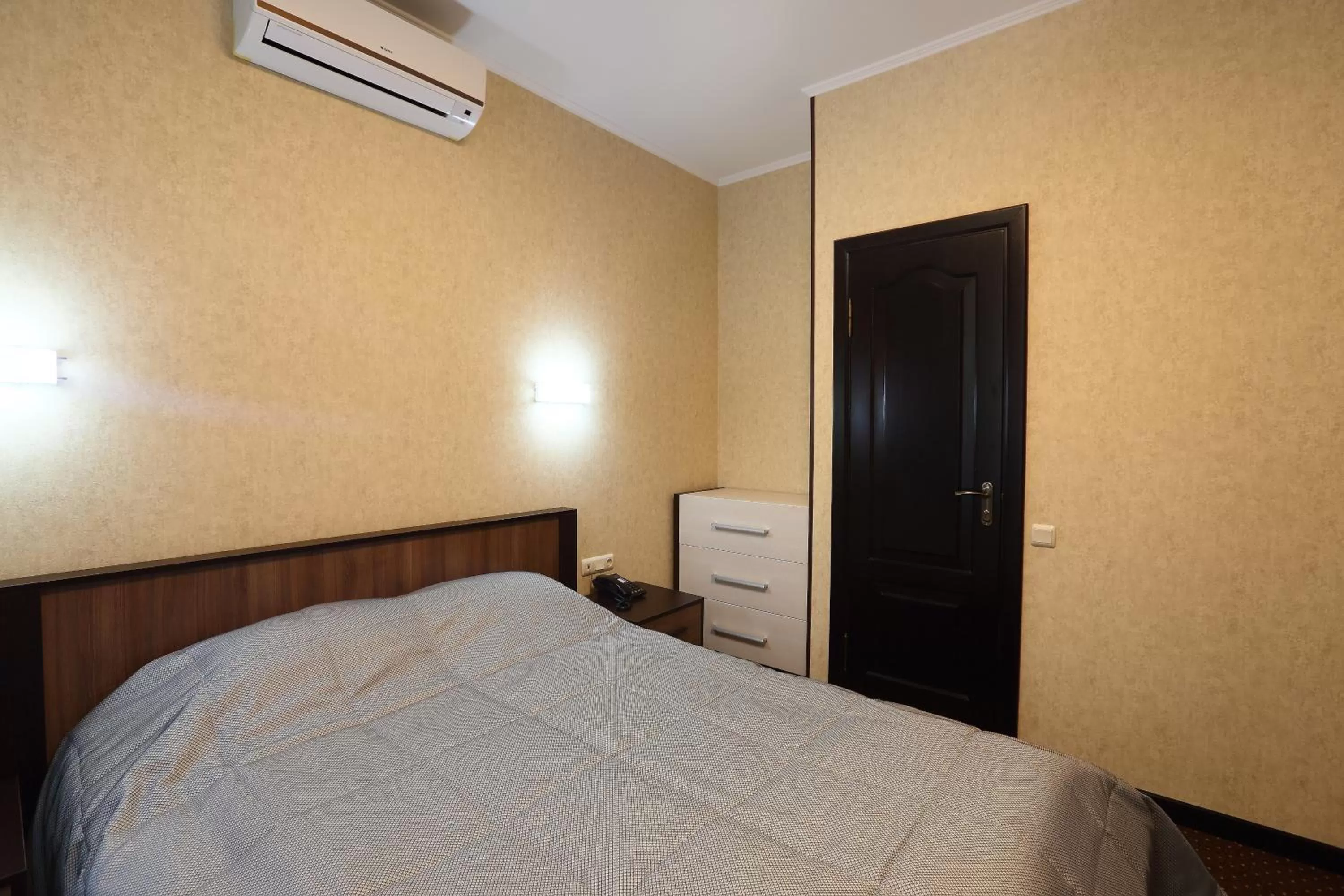 Bedroom, Bed in Oberig Hotel