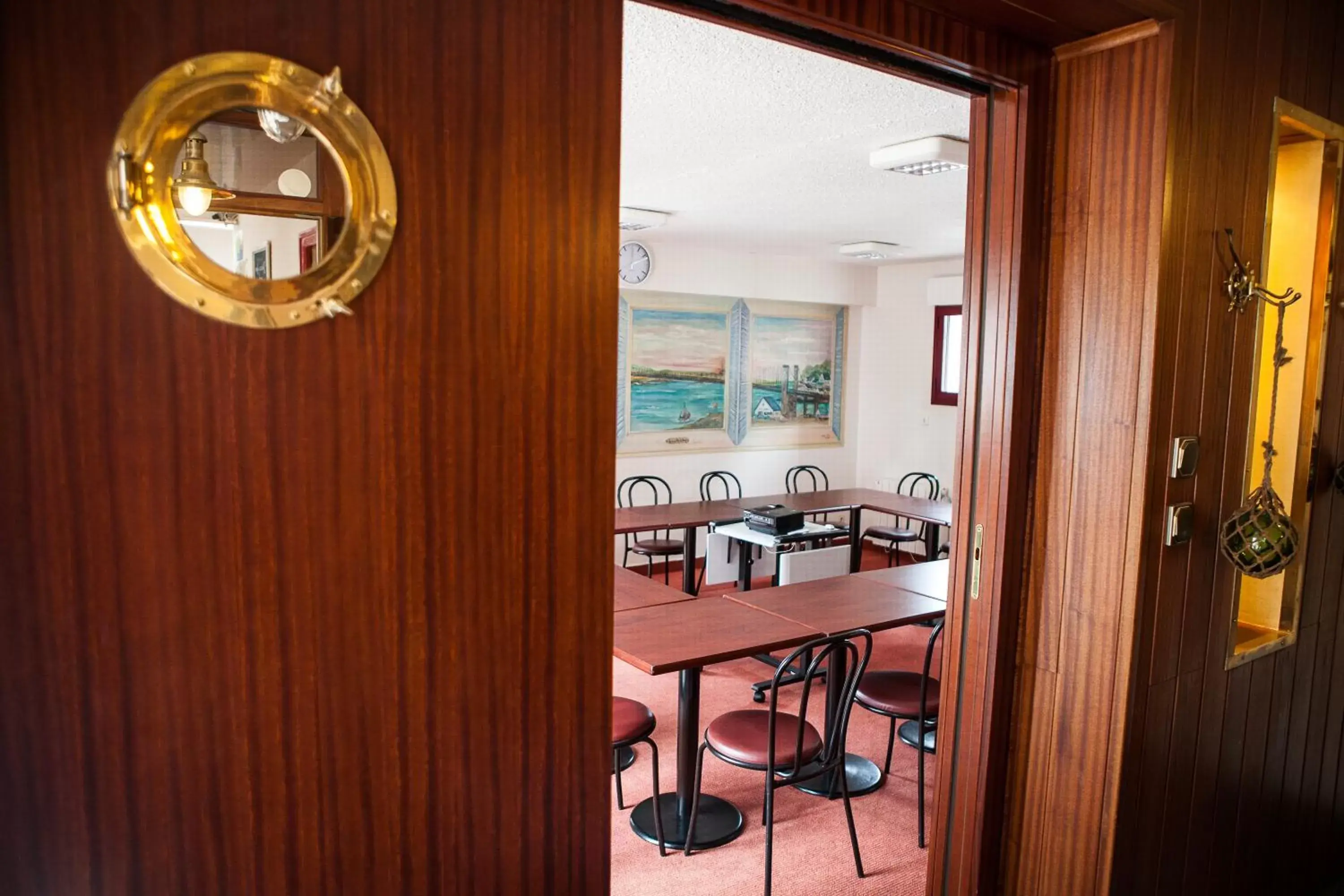 Business facilities in Hotel Le Branhoc - Brit Hotel Auray