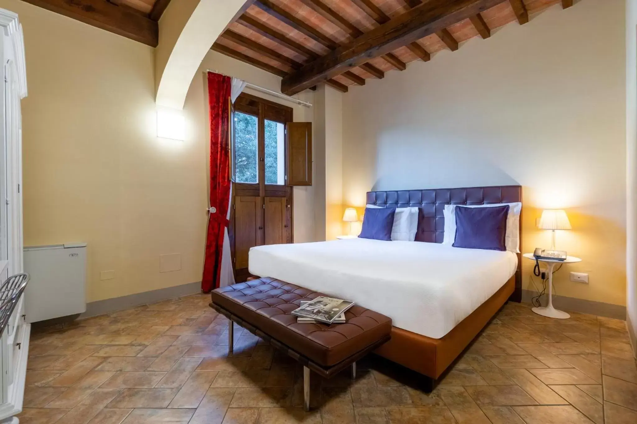 Photo of the whole room, Bed in Boccioleto Resort