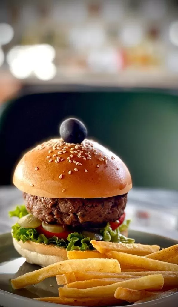 Coffee/tea facilities in Empyrean Dhaka City Centre