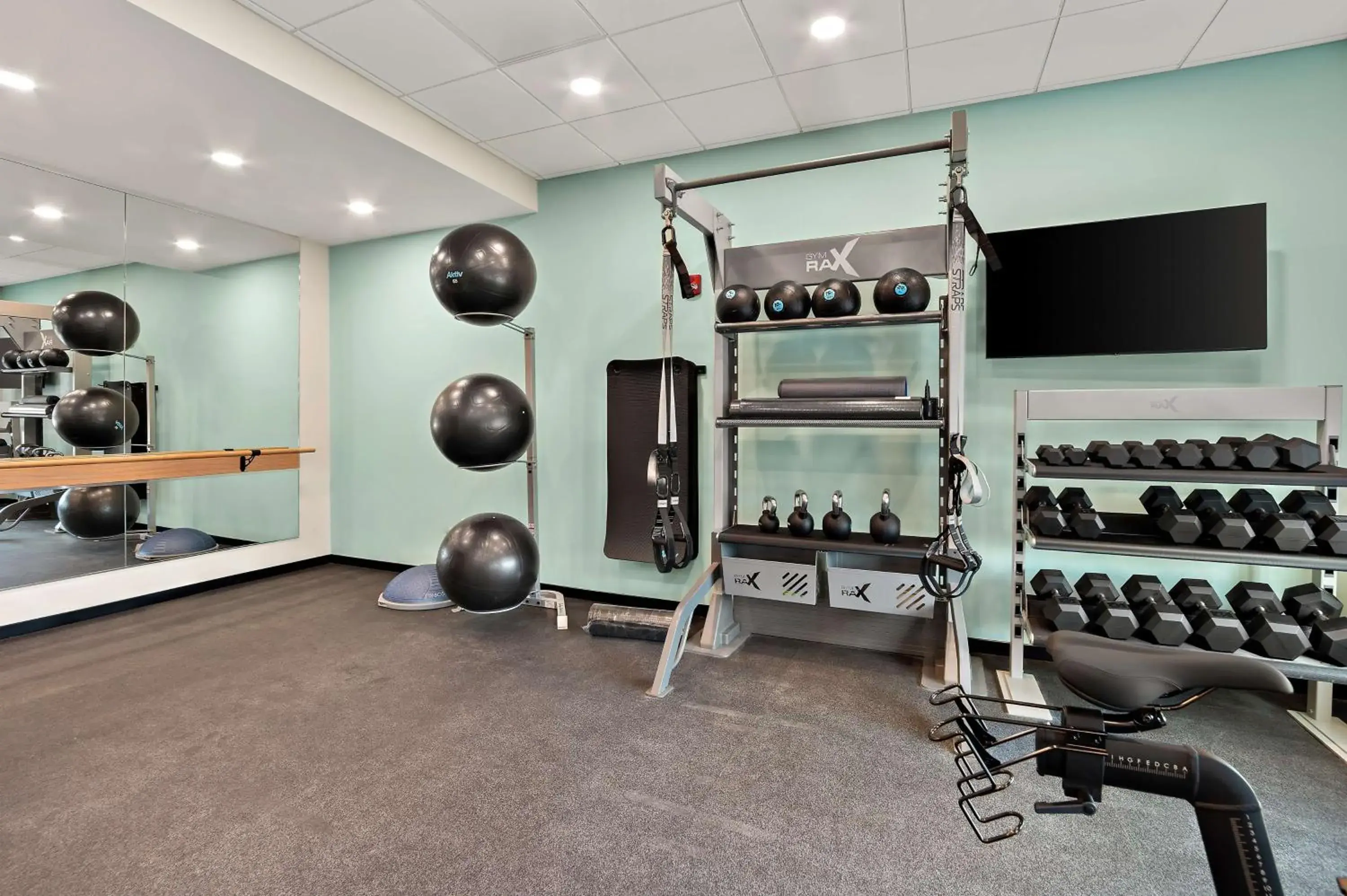 Fitness centre/facilities, Fitness Center/Facilities in Tru By Hilton Santee