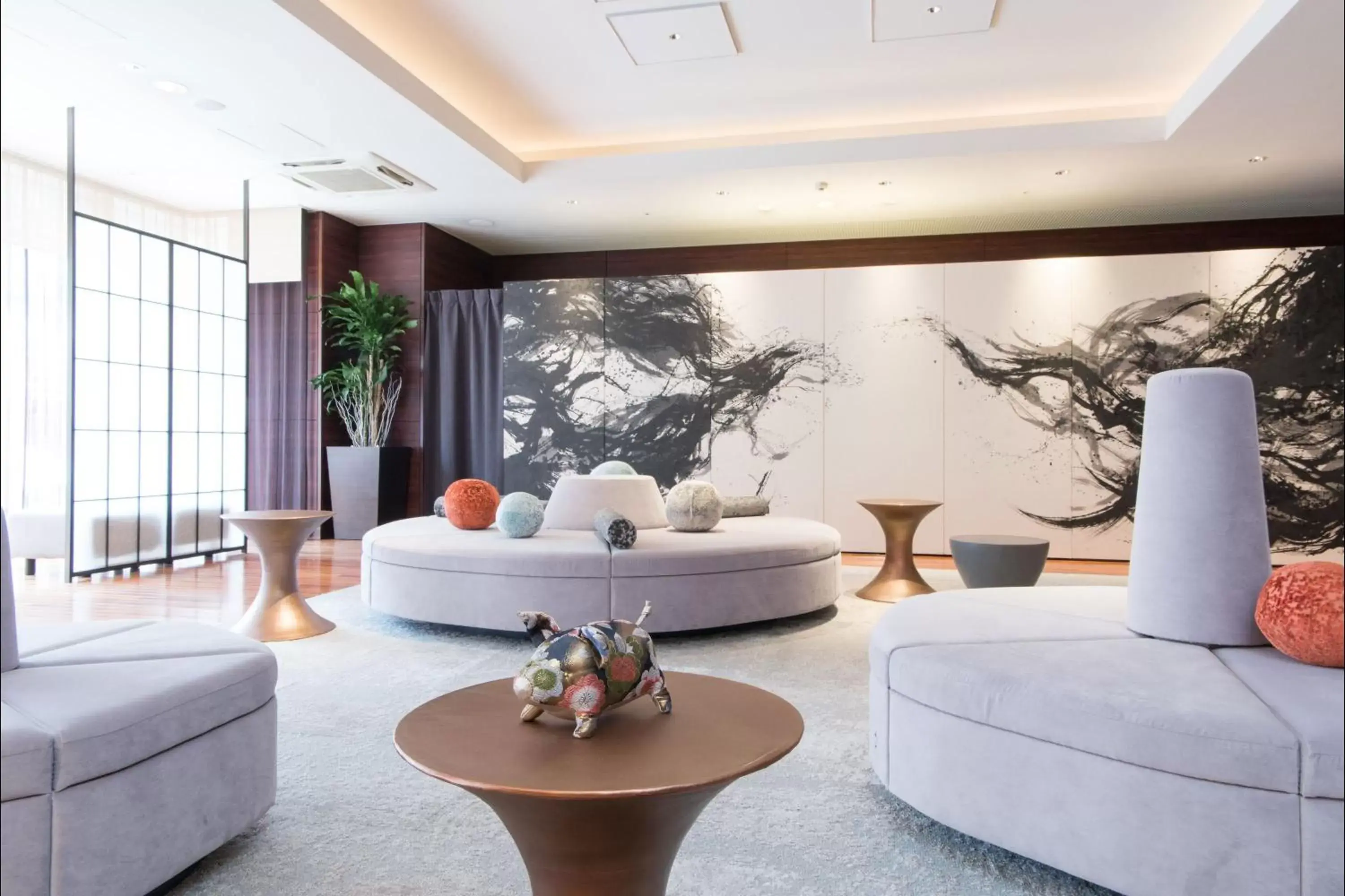 Lobby or reception in HOTEL MYSTAYS Kyoto Shijo